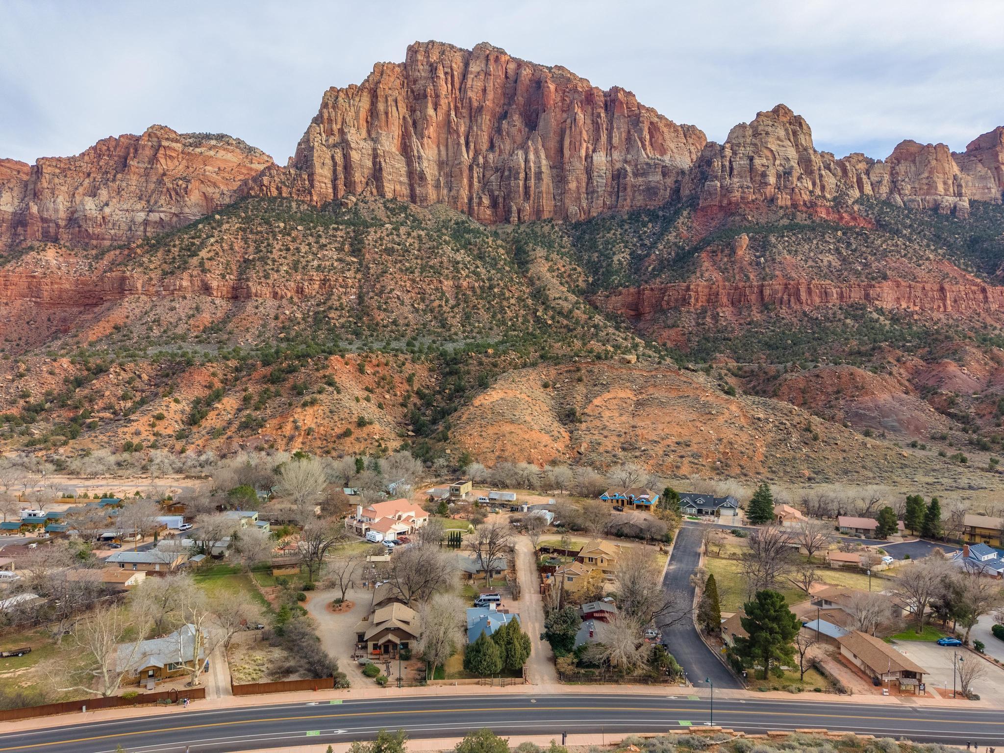 SPRINGDALE TOWNSITE - Residential