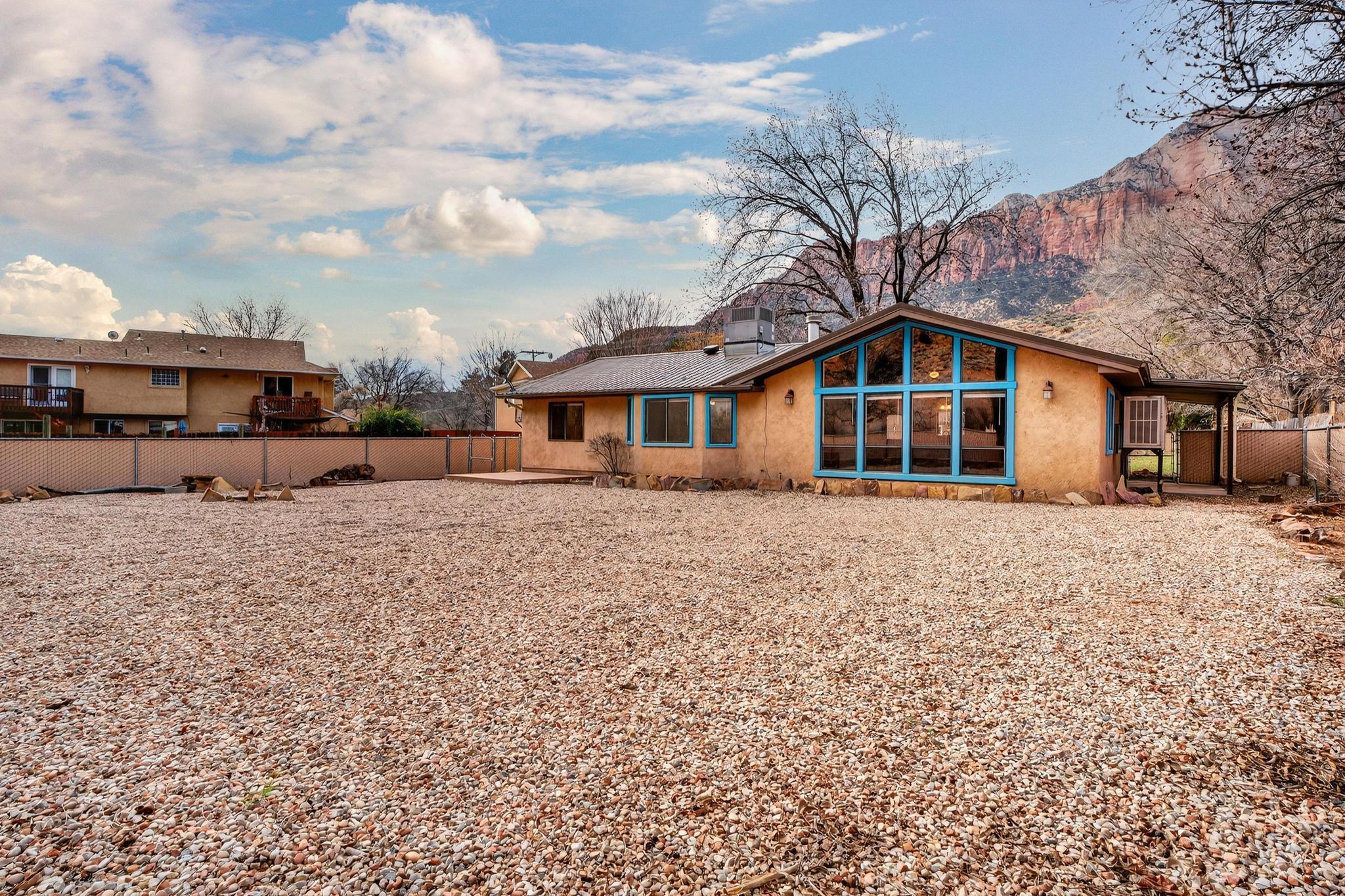 SPRINGDALE TOWNSITE - Residential