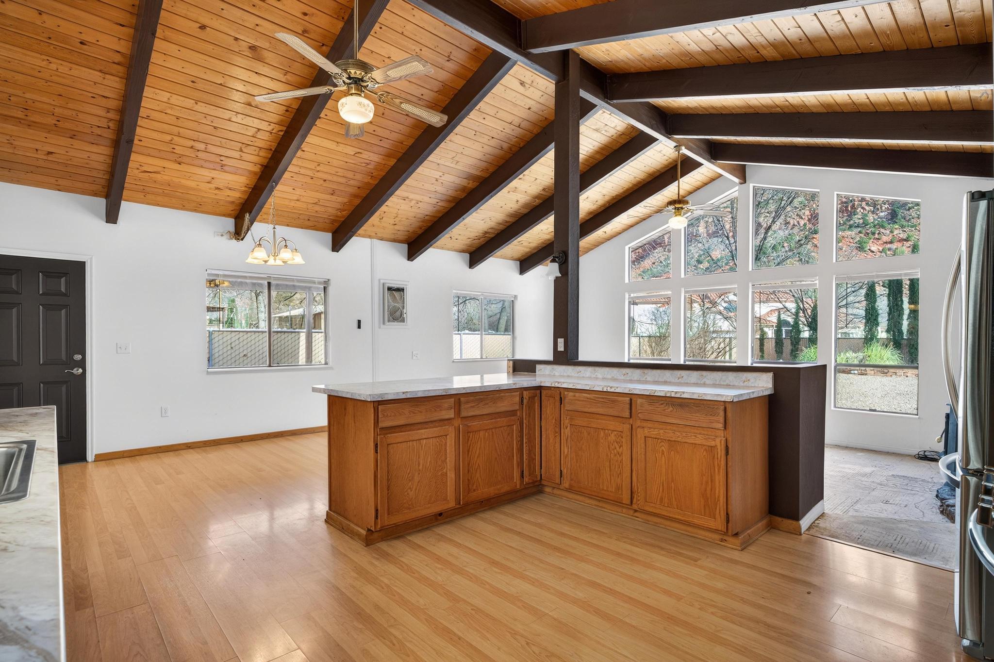 SPRINGDALE TOWNSITE - Residential