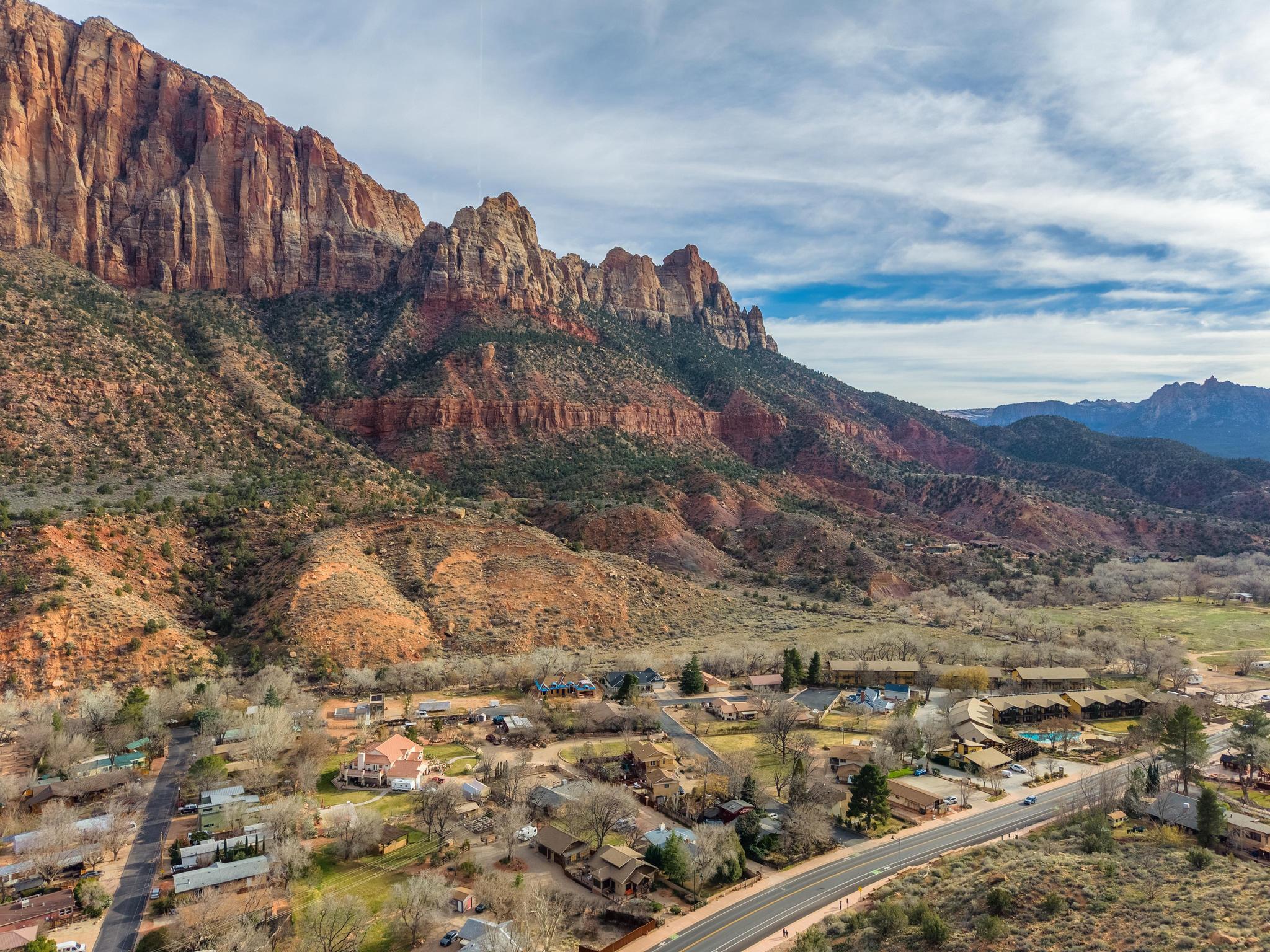 SPRINGDALE TOWNSITE - Residential