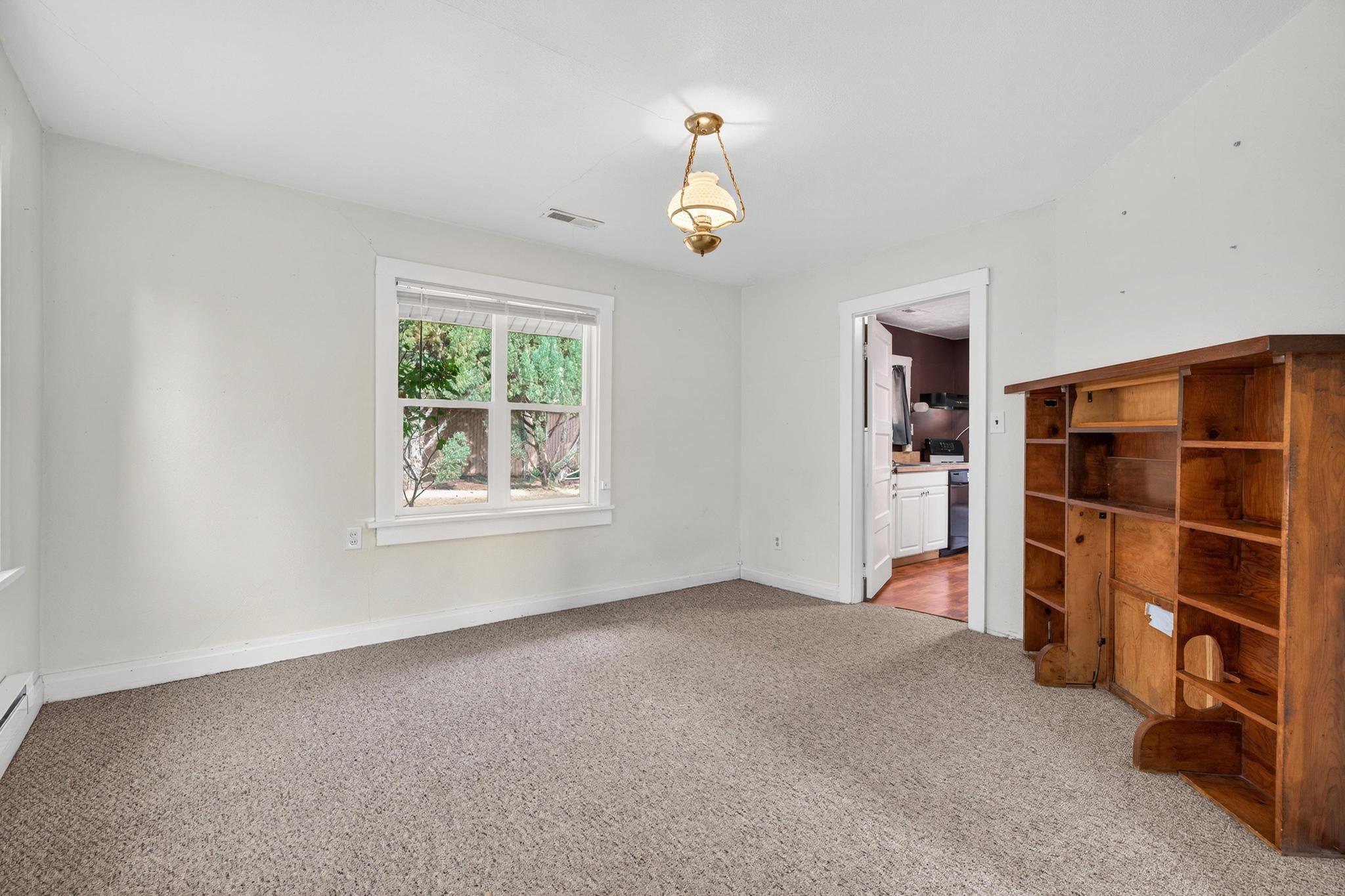 SPRINGDALE TOWNSITE - Residential