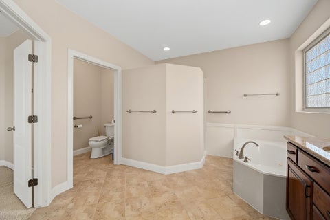 Tiny photo for 951 N Daybreak DR, Washington, UT 84780 (MLS # 26-276935)