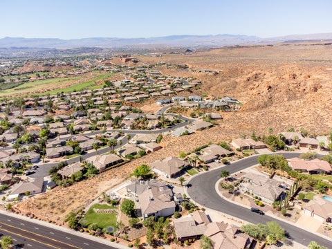Tiny photo for 951 N Daybreak DR, Washington, UT 84780 (MLS # 26-276935)