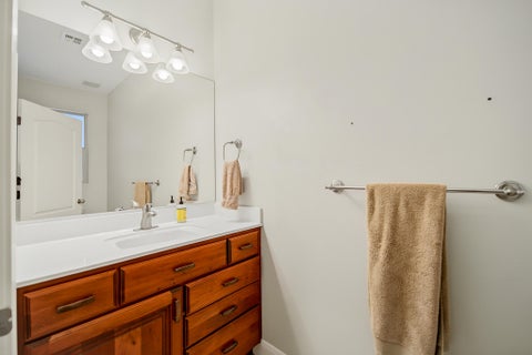 Tiny photo for 951 N Daybreak DR, Washington, UT 84780 (MLS # 26-276935)