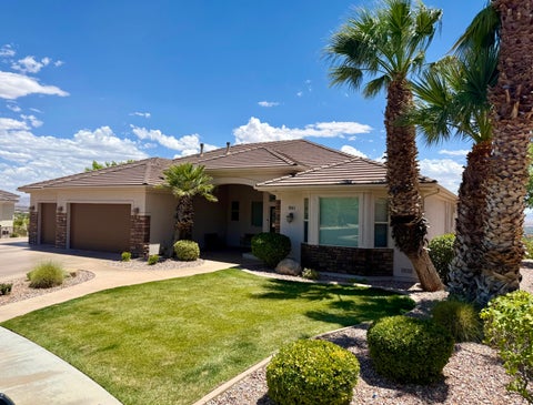 Tiny photo for 951 N Daybreak DR, Washington, UT 84780 (MLS # 26-276935)