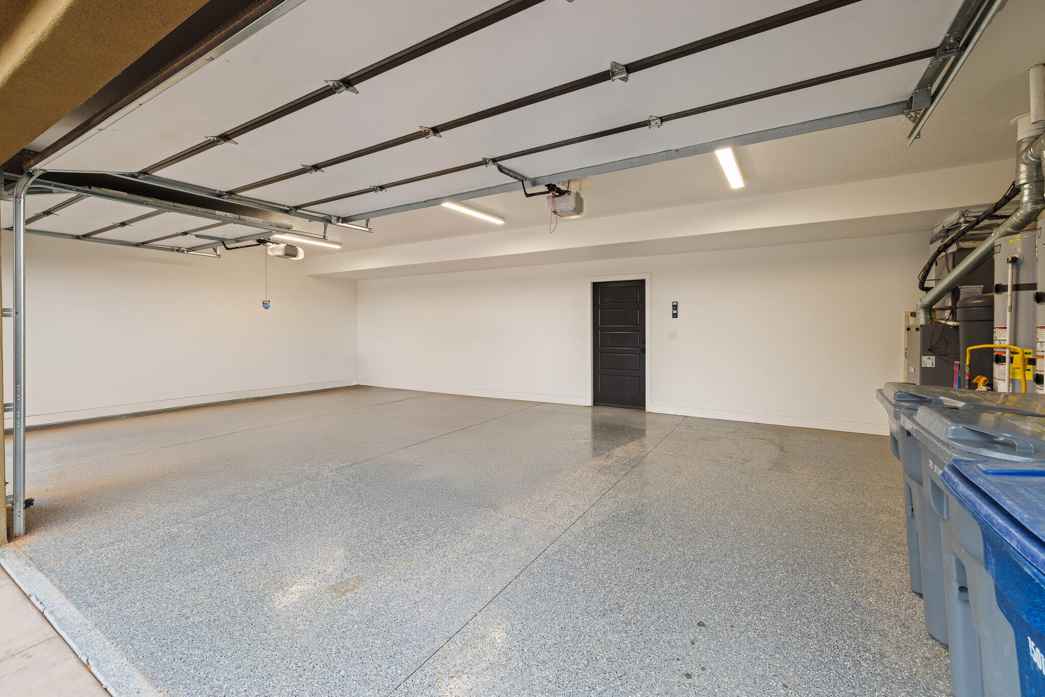 10 DIAGONAL CONDOS - Residential