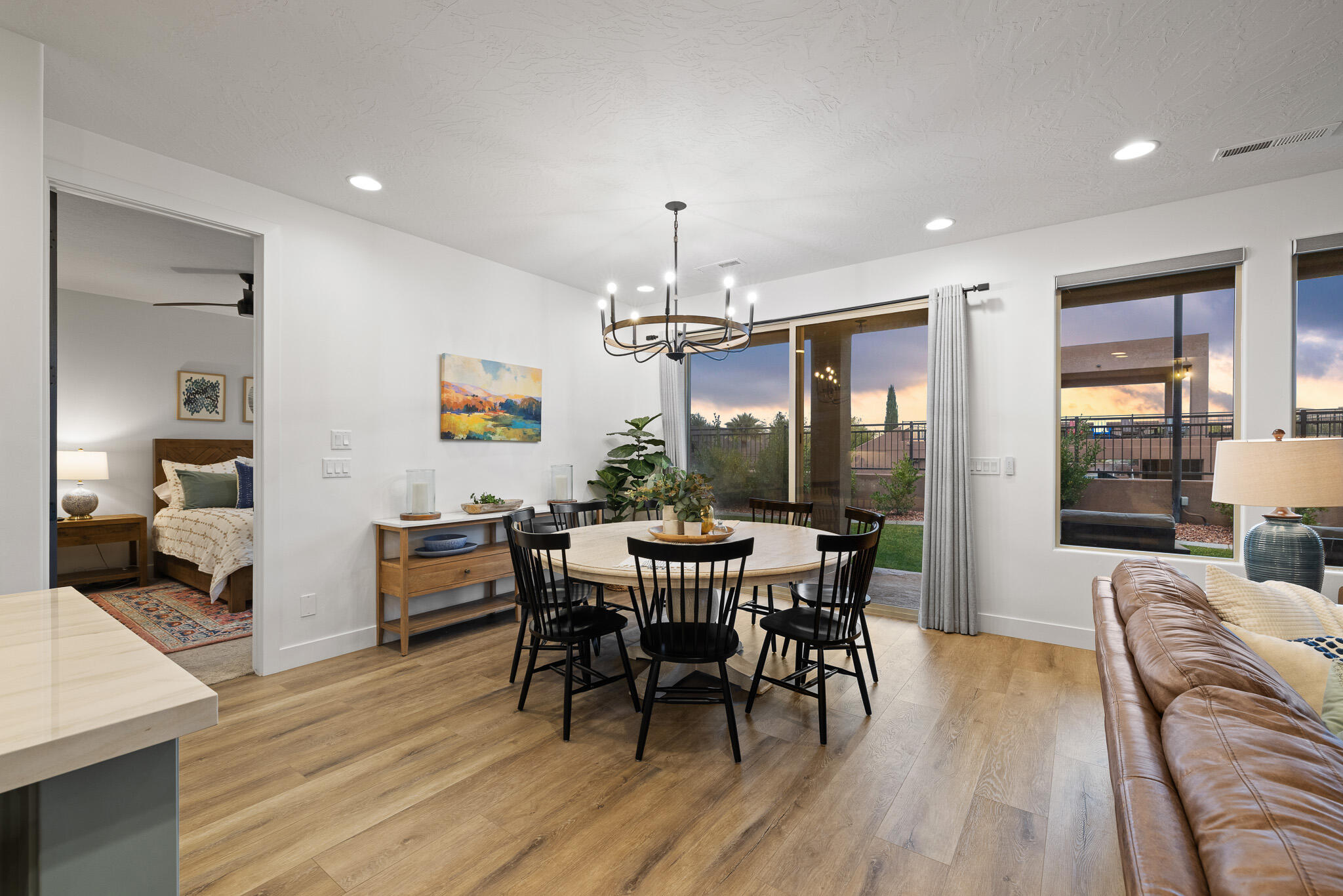 10 DIAGONAL CONDOS - Residential