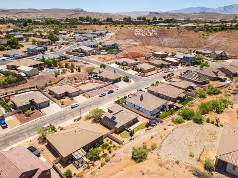 Tiny photo for 1736 W 680 S, Saint George, UT 84770 (MLS # 26-273308)