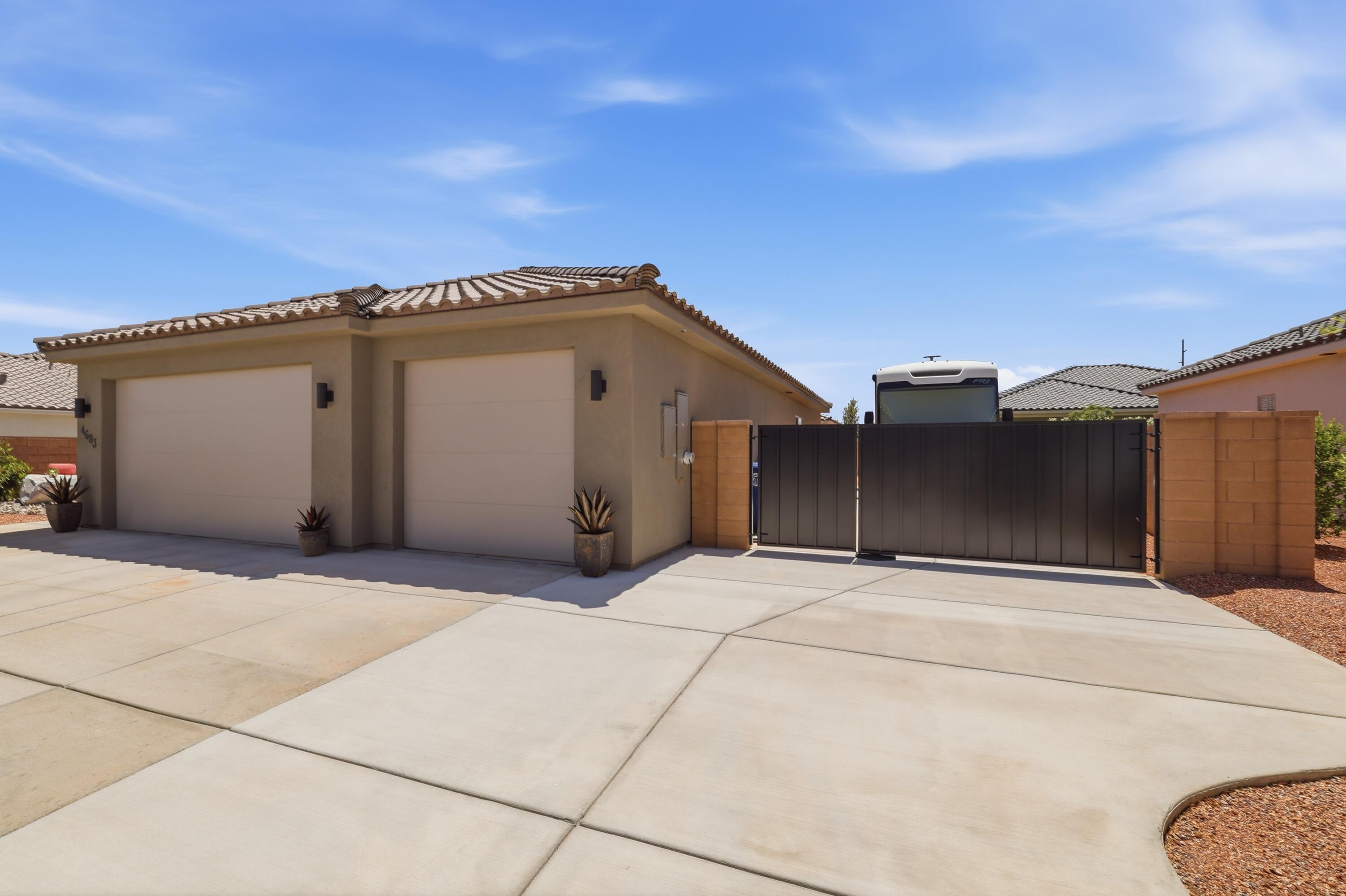 SEDERO AT DESERT SANDS - Residential