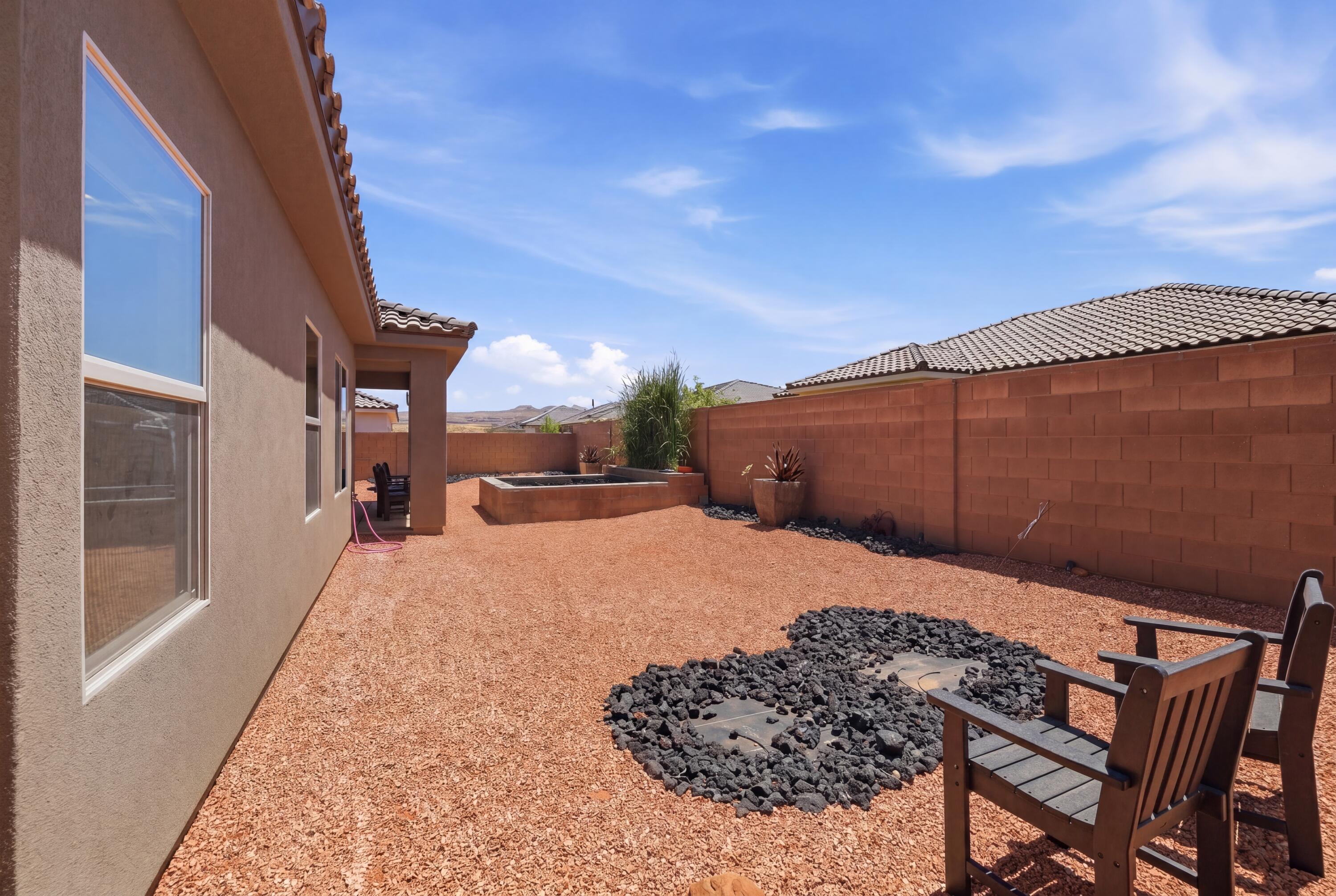 SEDERO AT DESERT SANDS - Residential