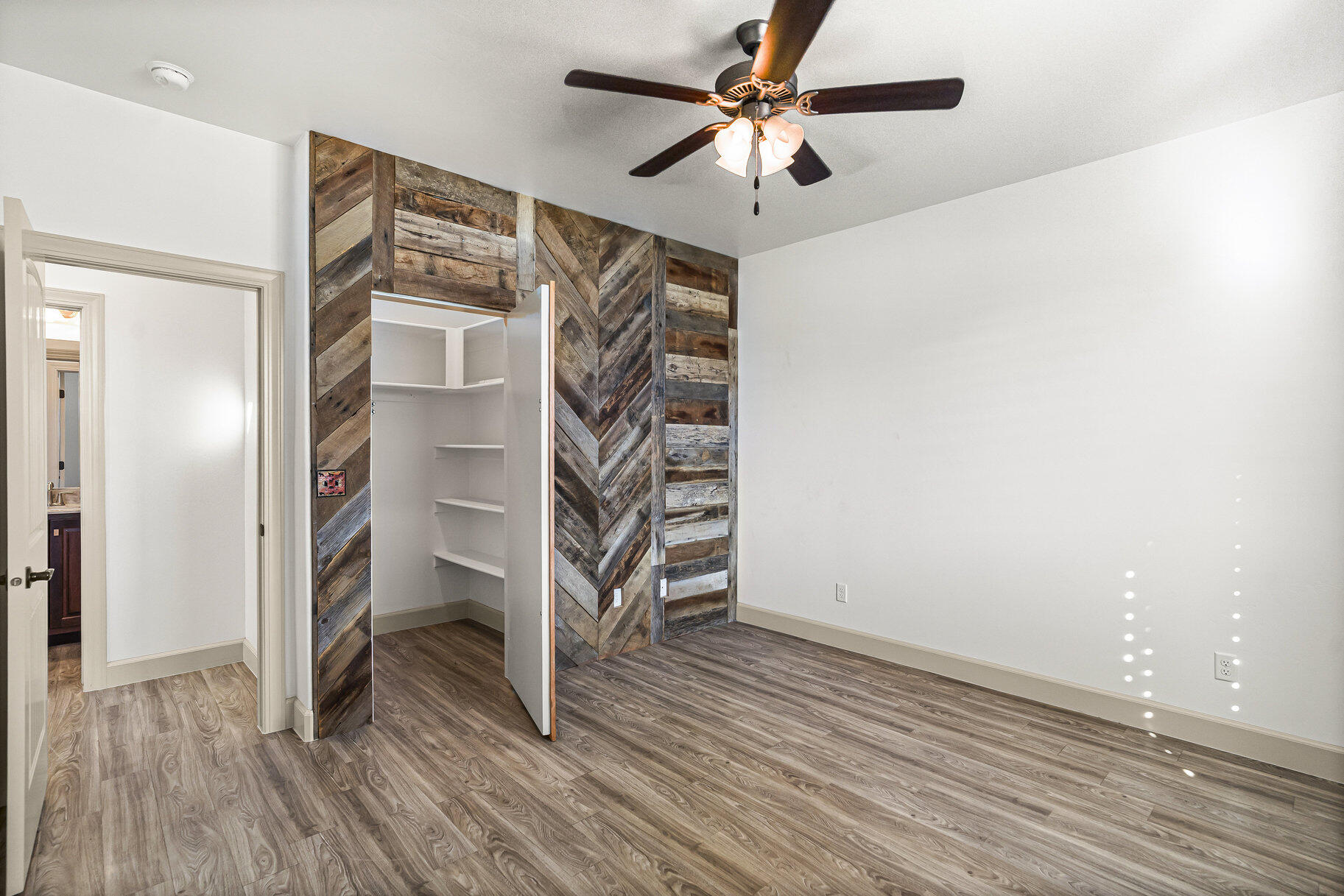 SOUTH RIM AT FOREMASTER RIDGE - Residential