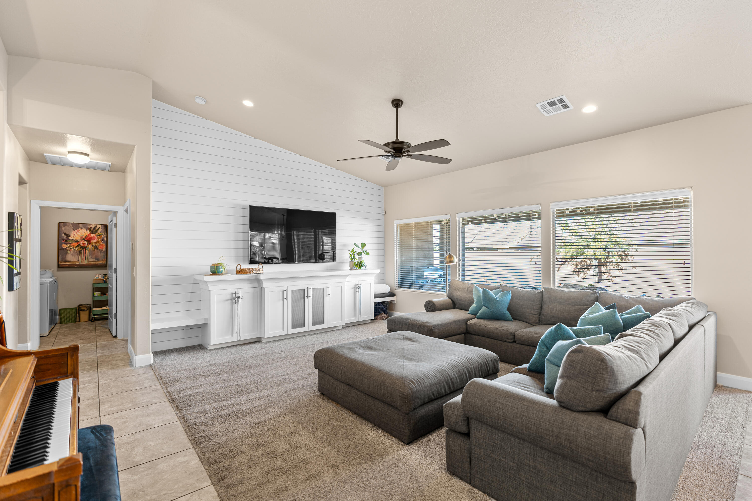 TUPELO ESTATES - Residential