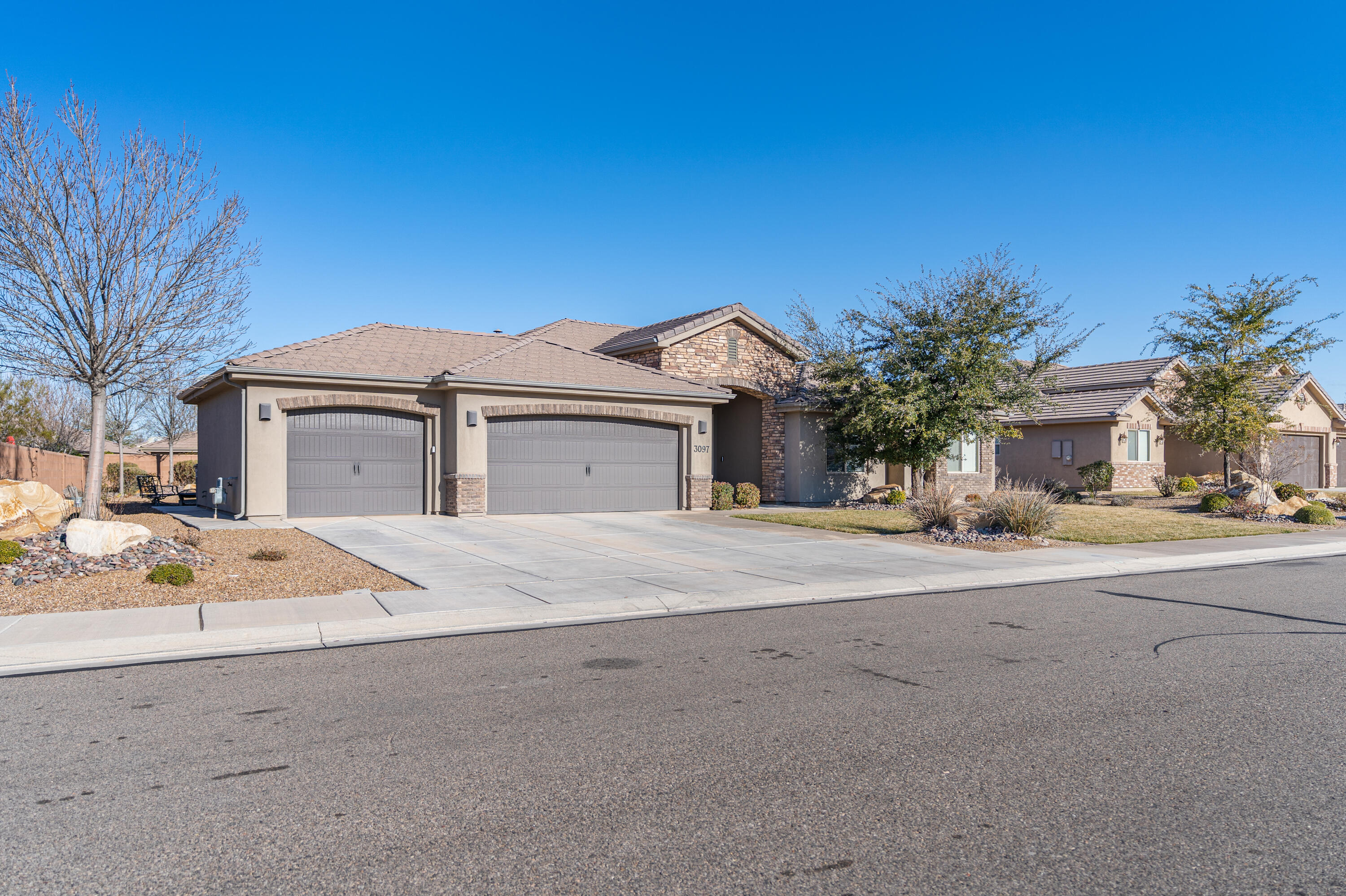 TUPELO ESTATES - Residential