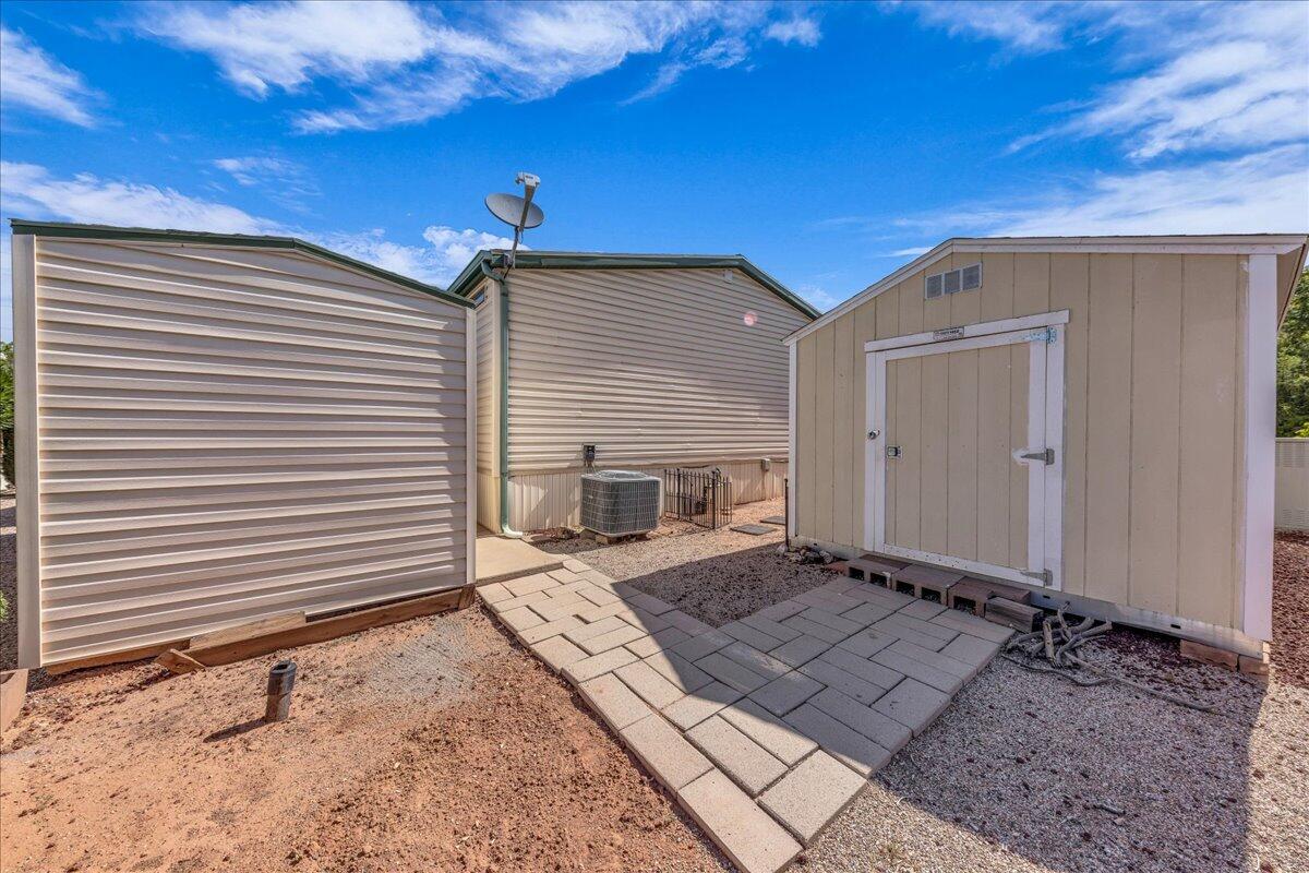 PARADISE PARK - Residential