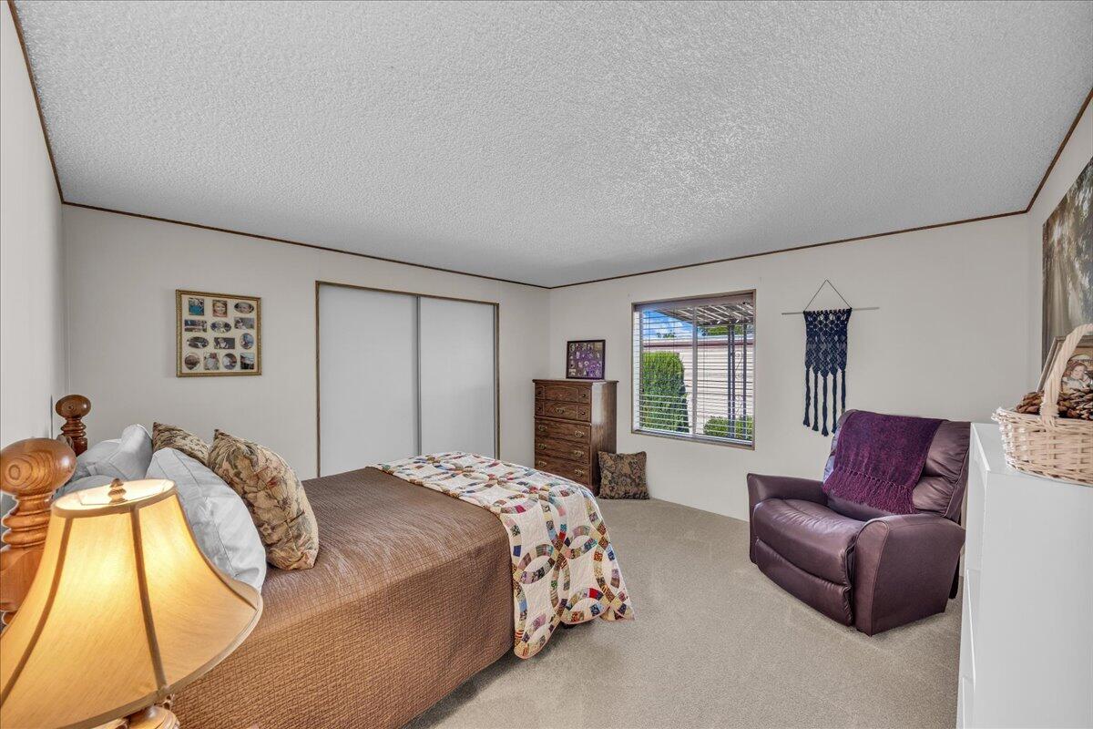 PARADISE PARK - Residential