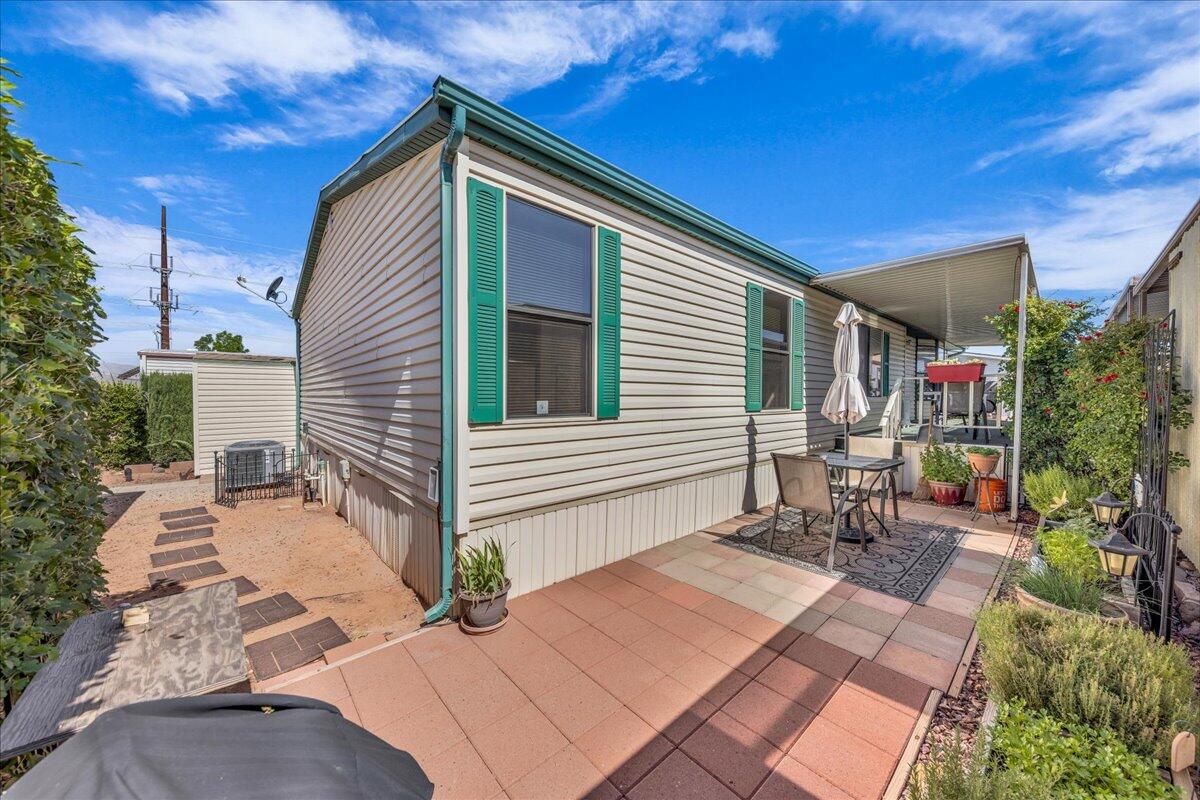 PARADISE PARK - Residential