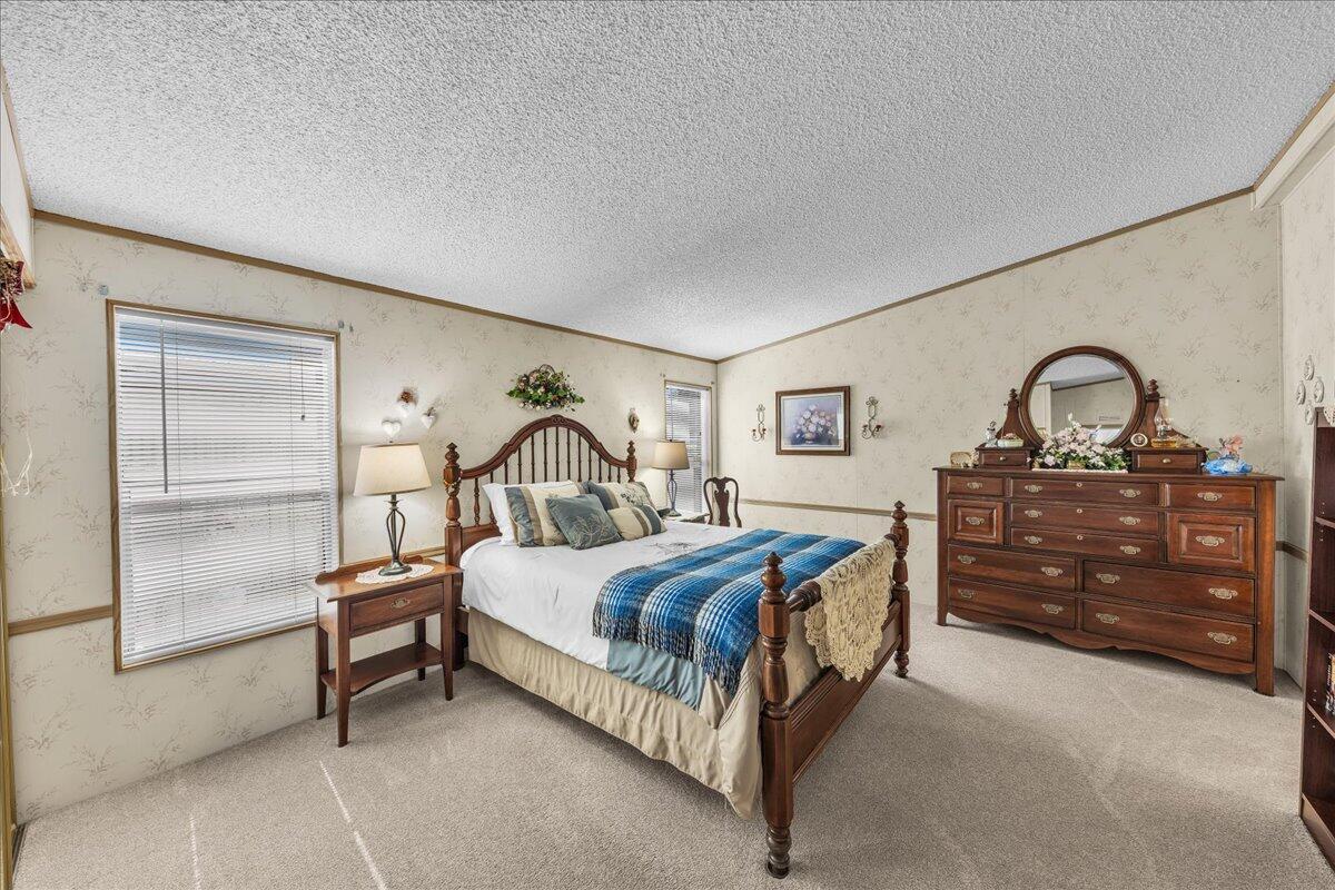 PARADISE PARK - Residential