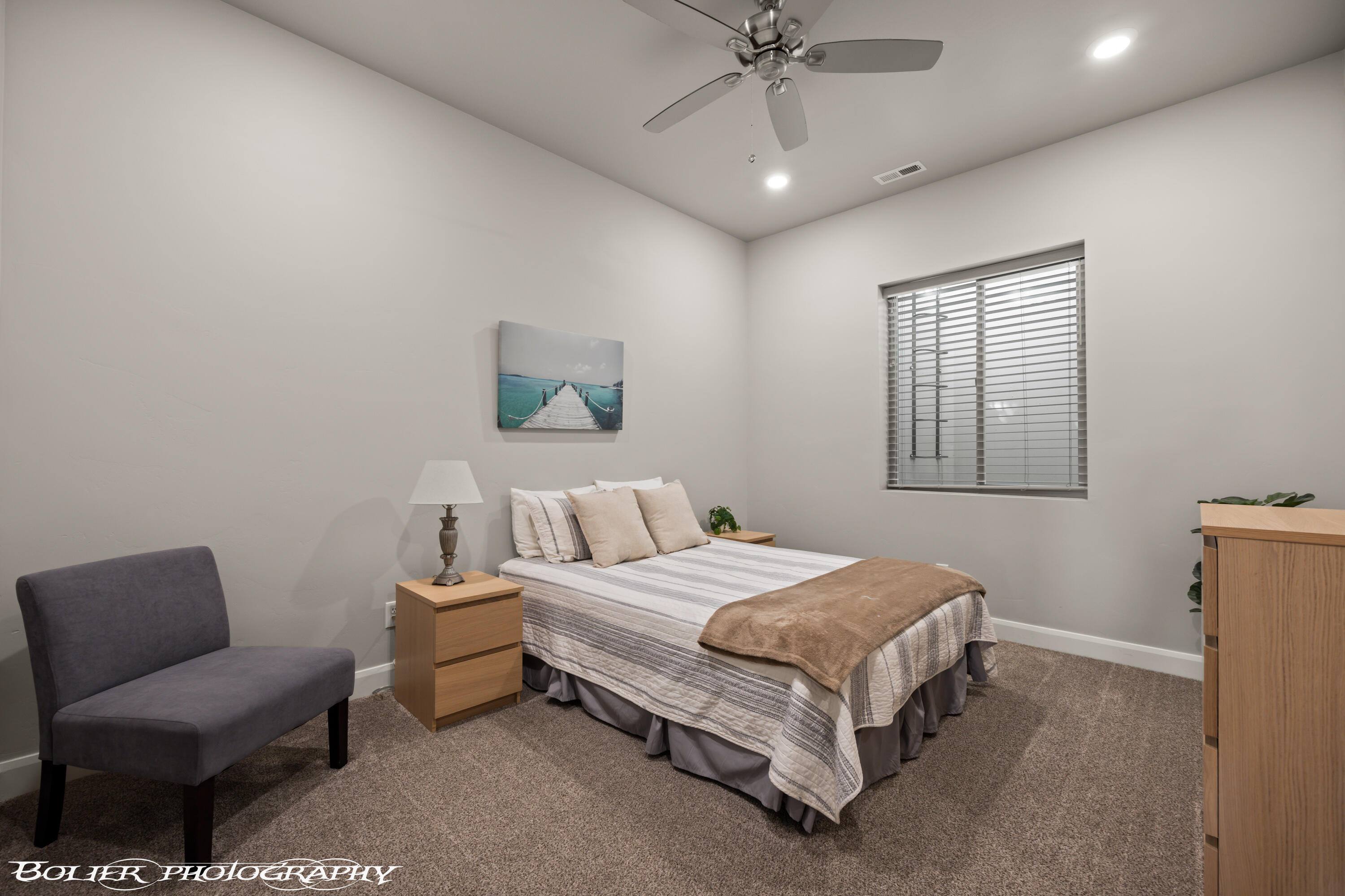 SOUTHGATE VIEWS - Residential