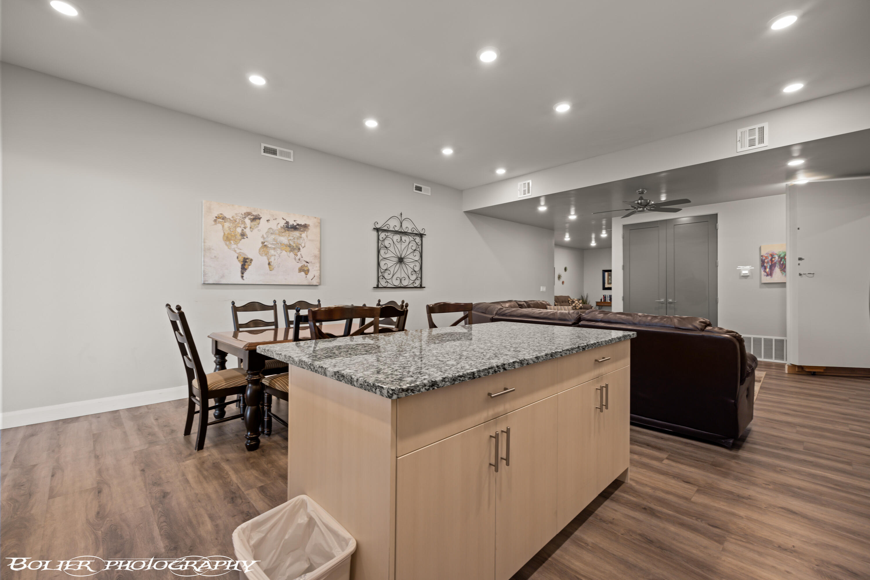 SOUTHGATE VIEWS - Residential