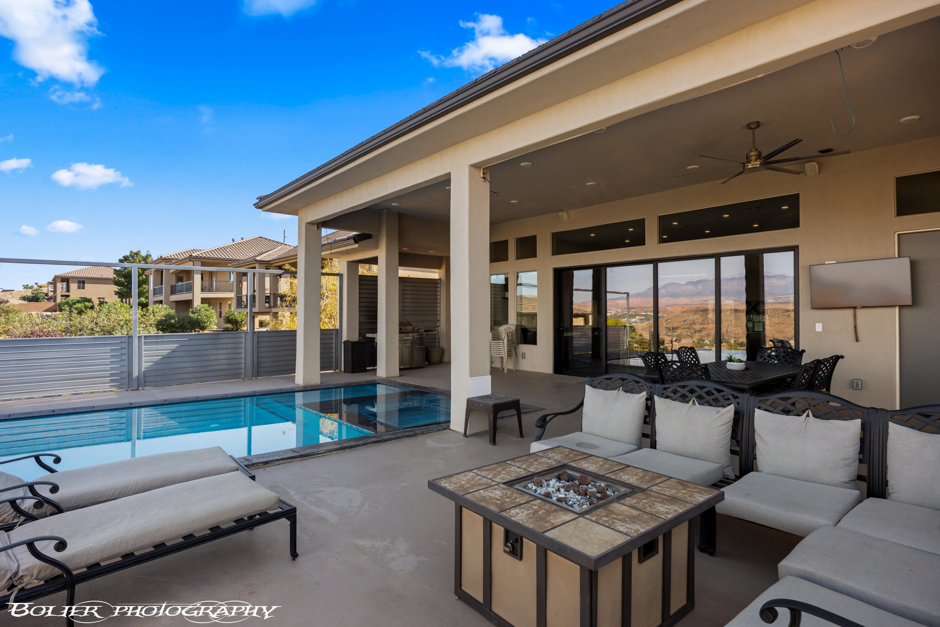 SOUTHGATE VIEWS - Residential