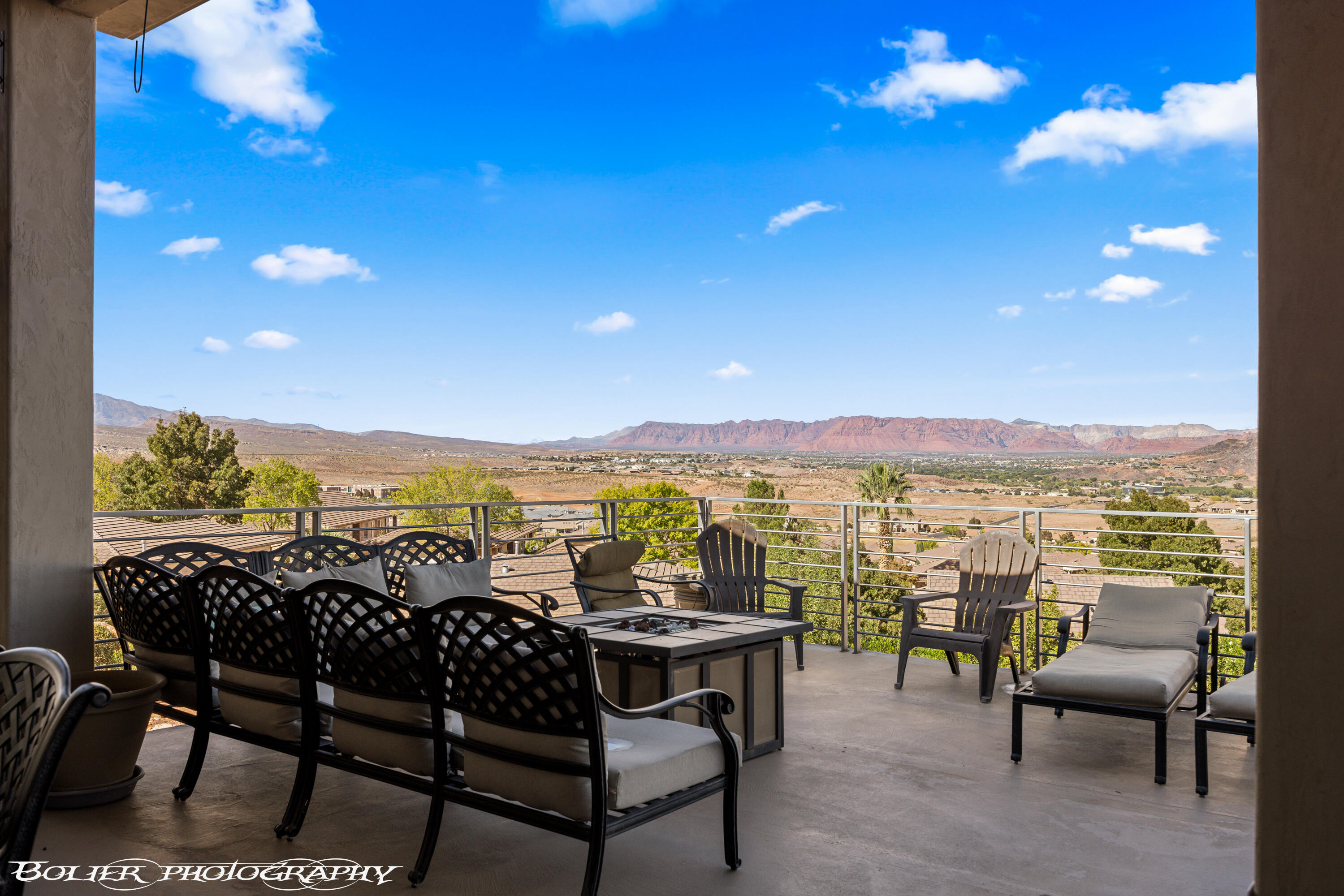 SOUTHGATE VIEWS - Residential