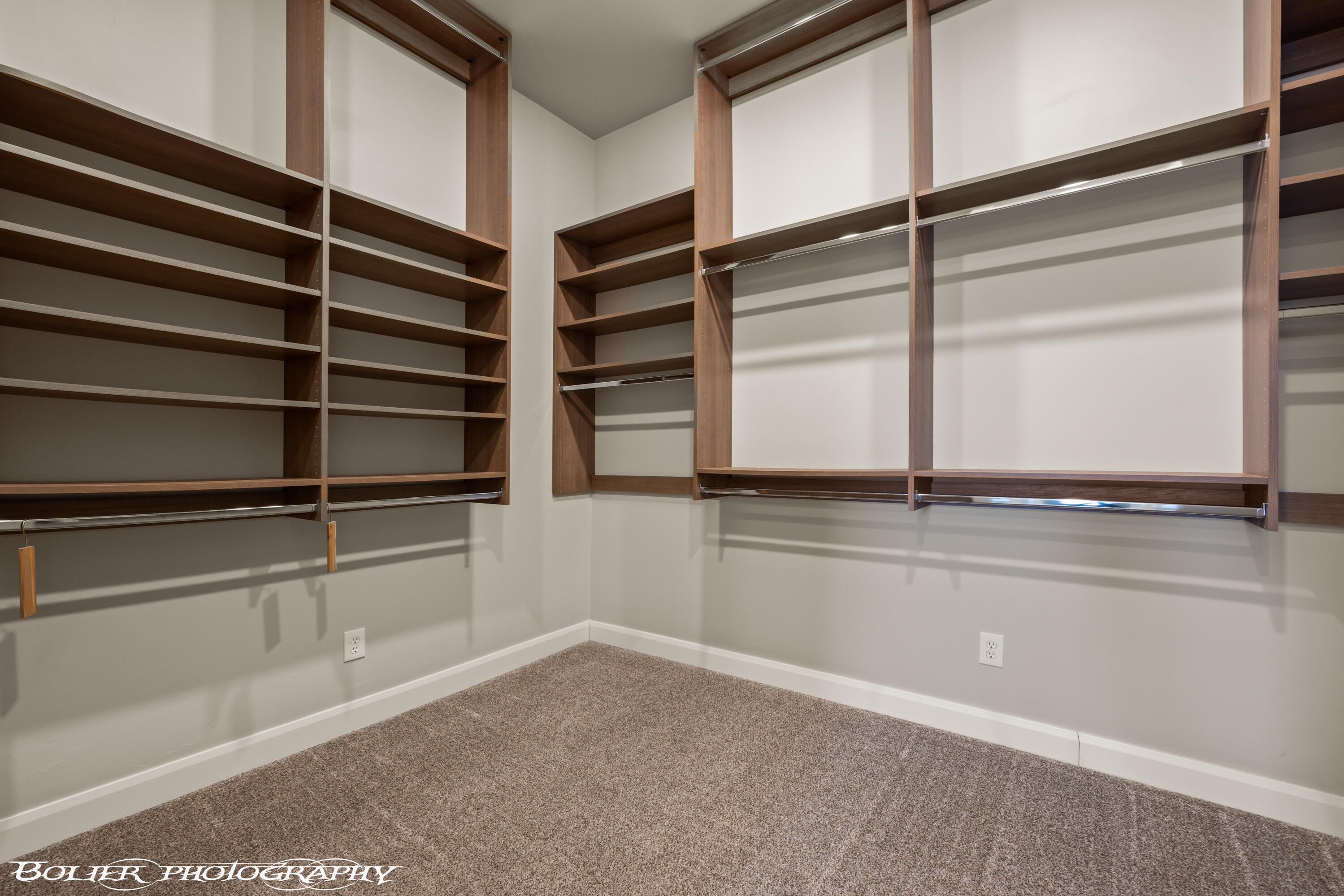 SOUTHGATE VIEWS - Residential