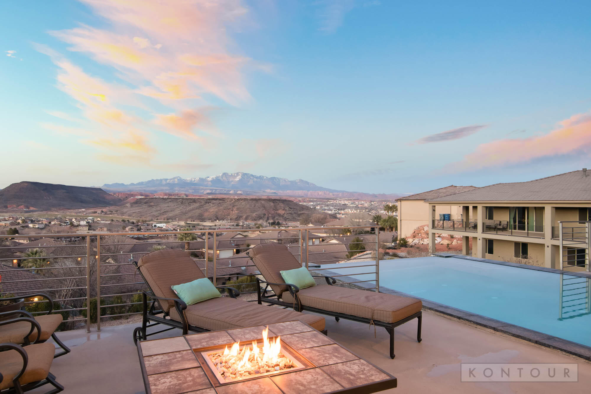 SOUTHGATE VIEWS - Residential