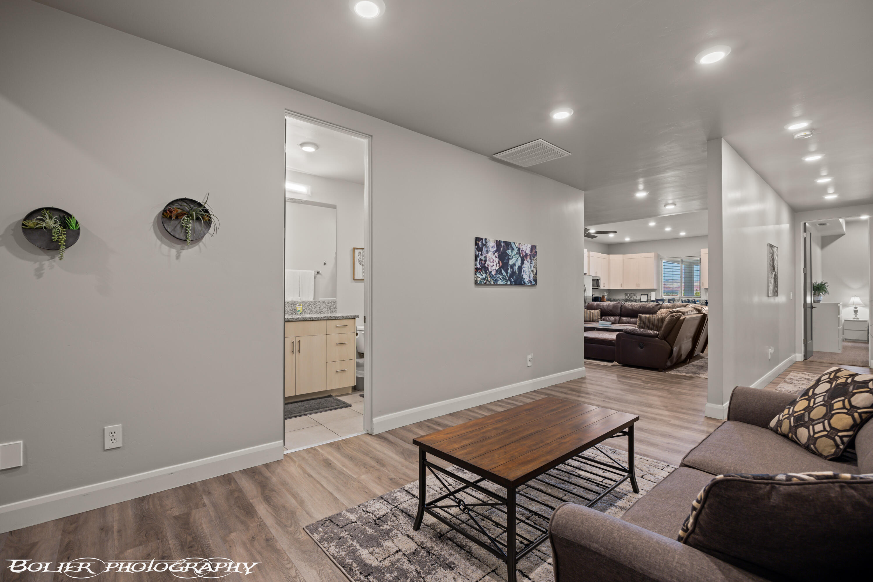 SOUTHGATE VIEWS - Residential