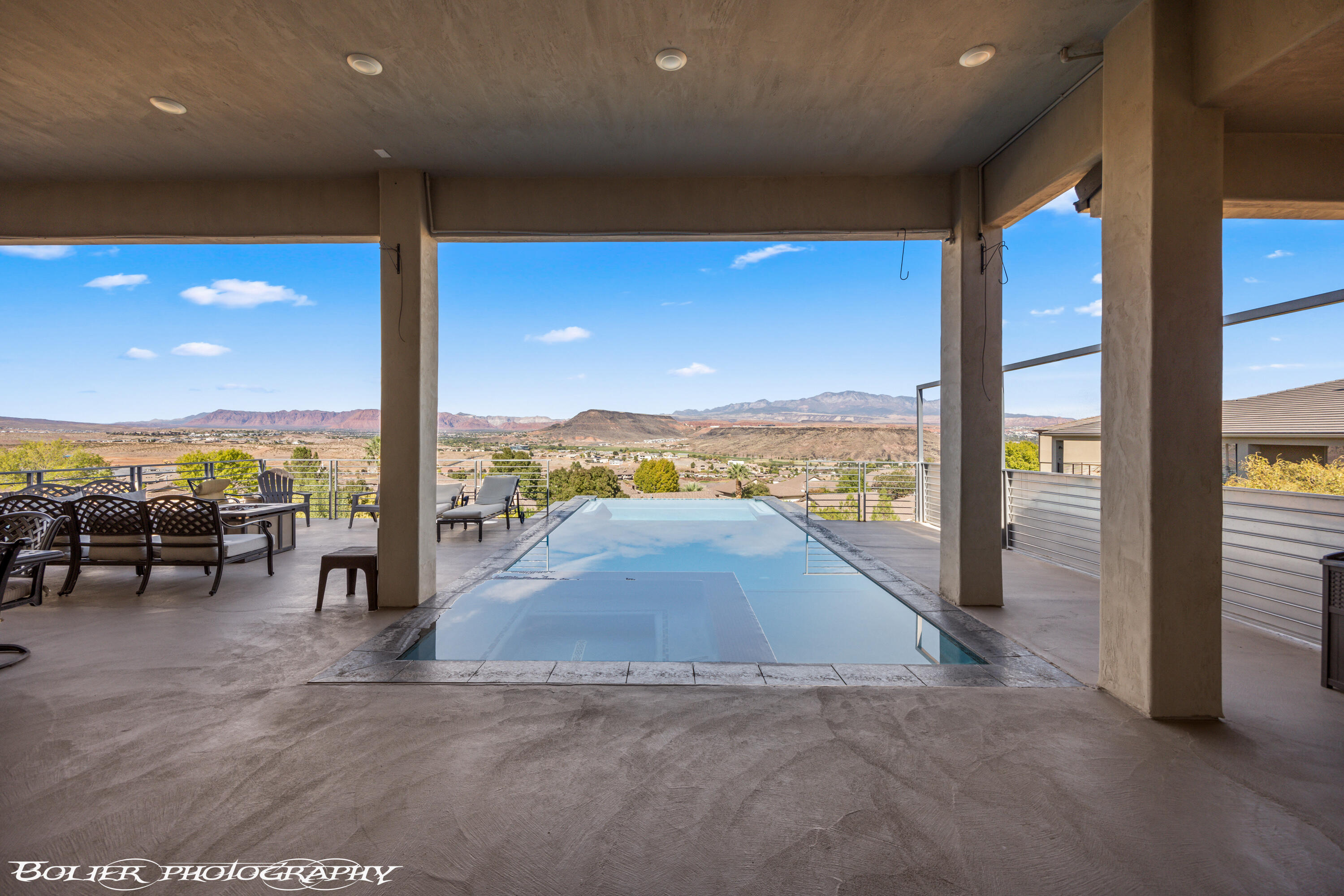 SOUTHGATE VIEWS - Residential