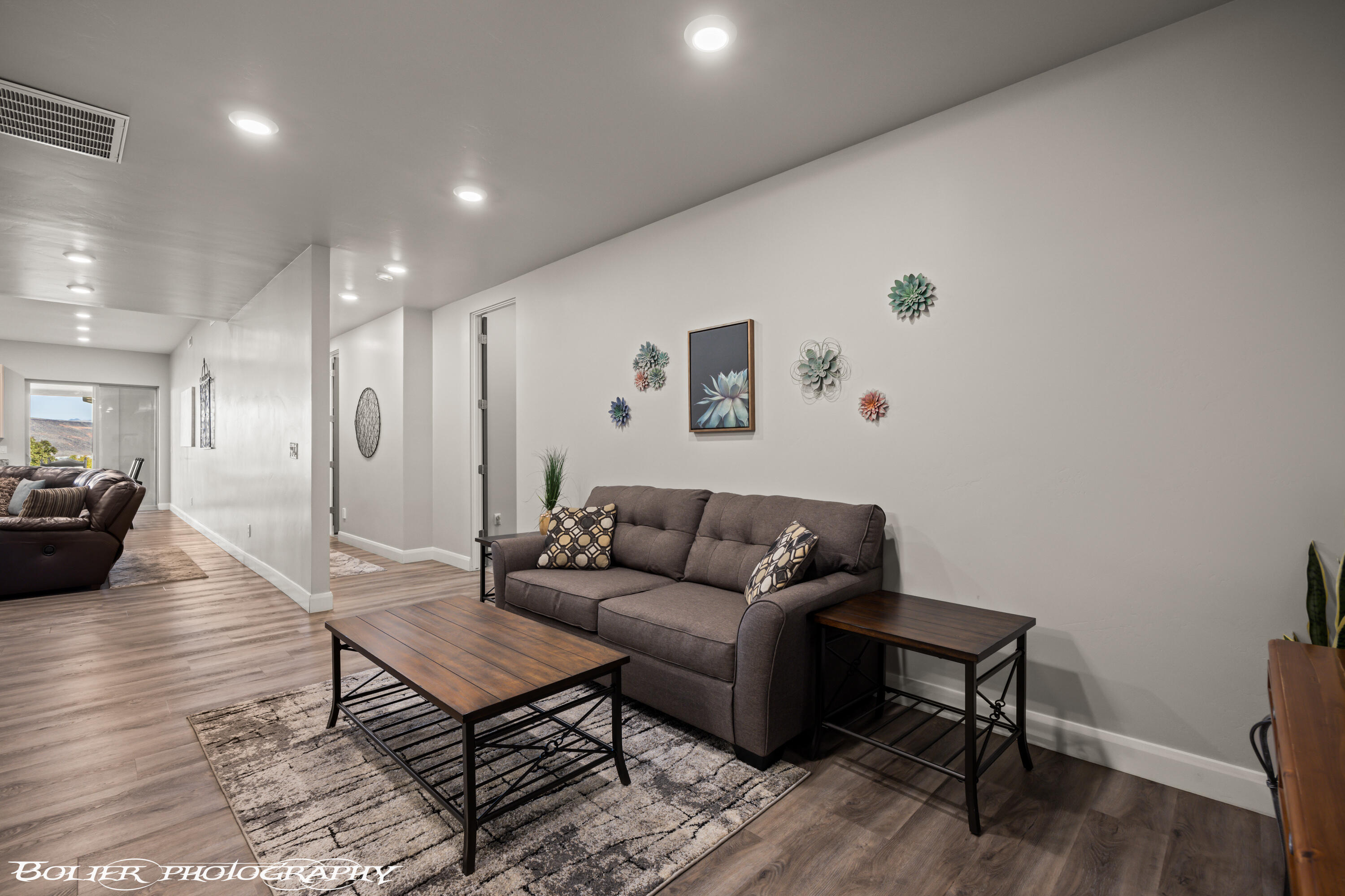 SOUTHGATE VIEWS - Residential