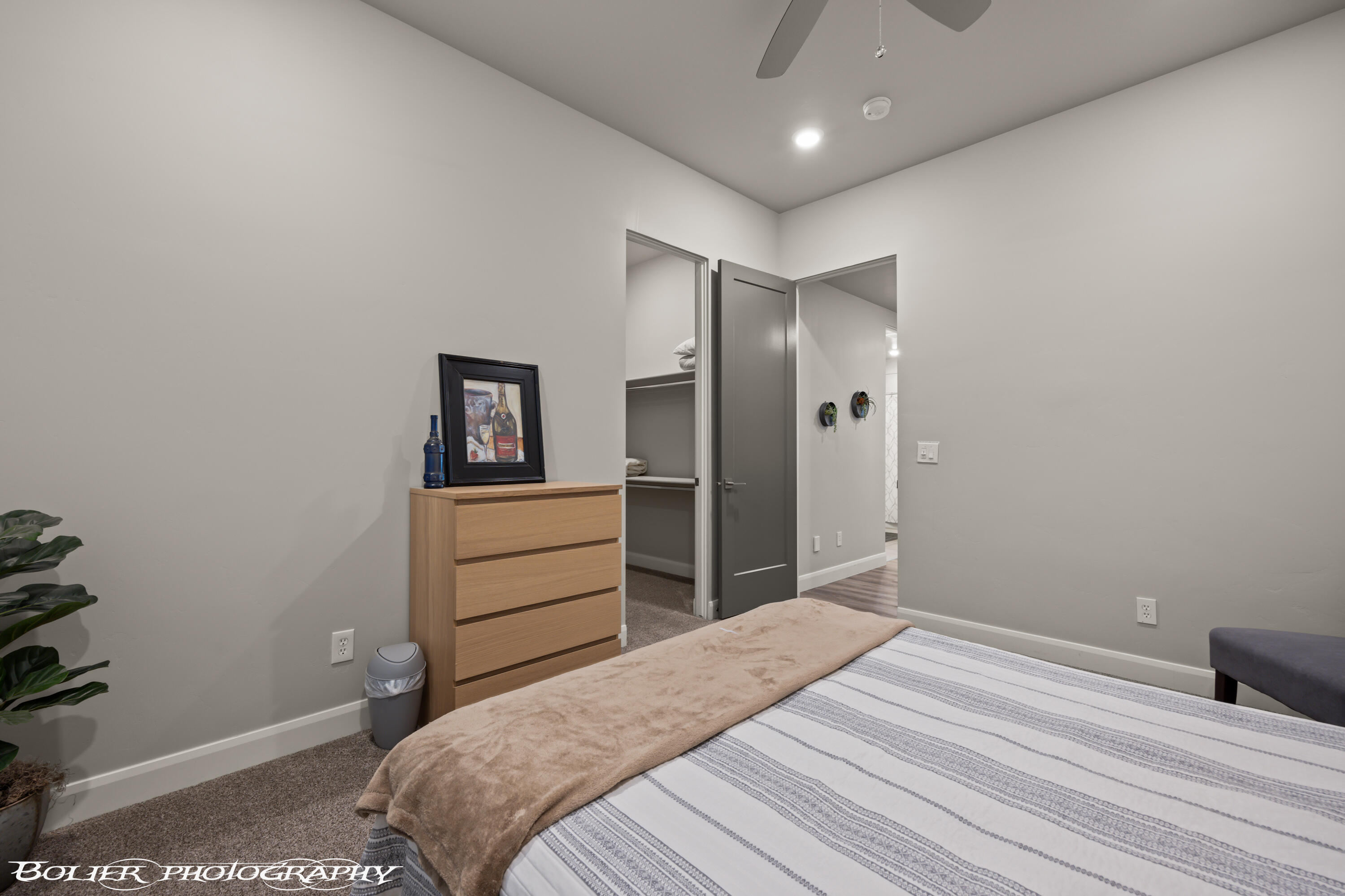 SOUTHGATE VIEWS - Residential