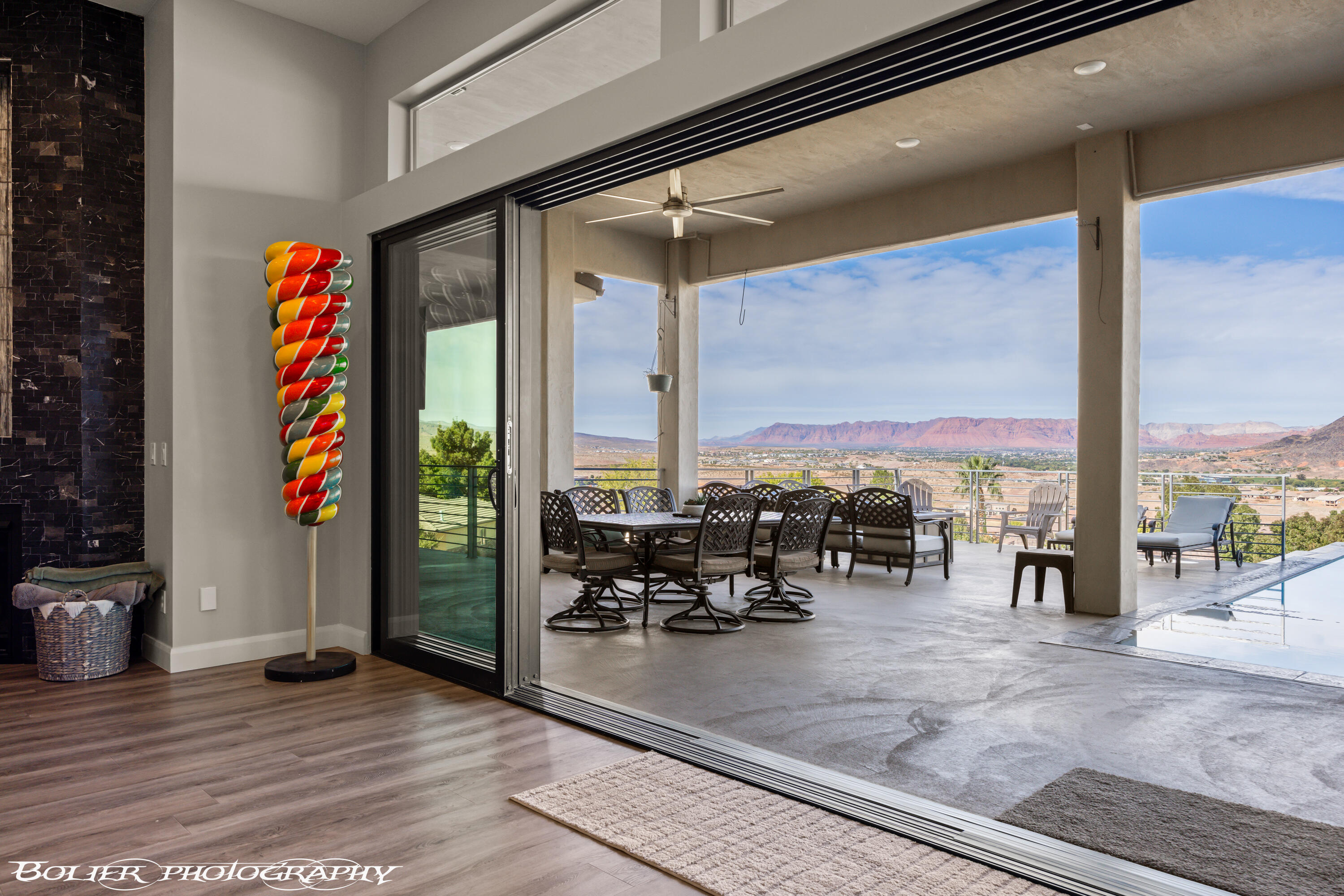 SOUTHGATE VIEWS - Residential