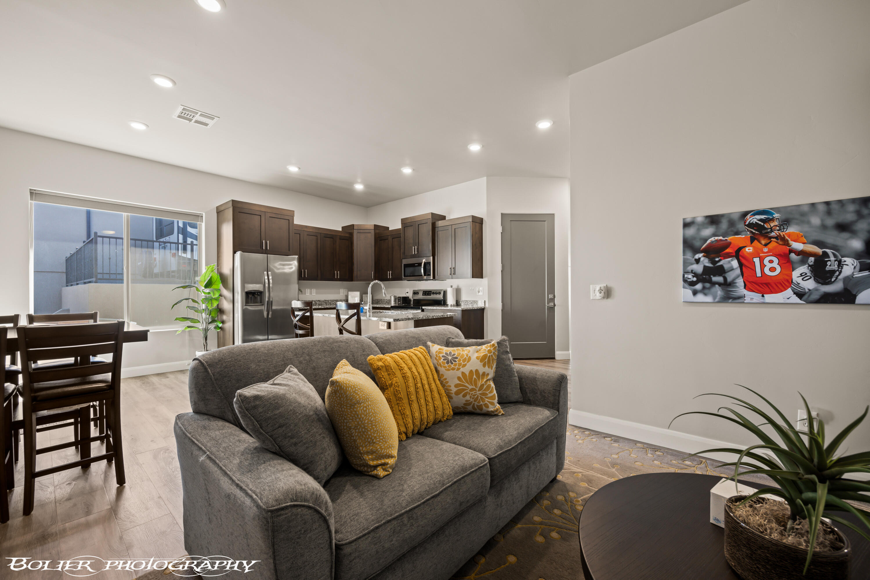 SOUTHGATE VIEWS - Residential