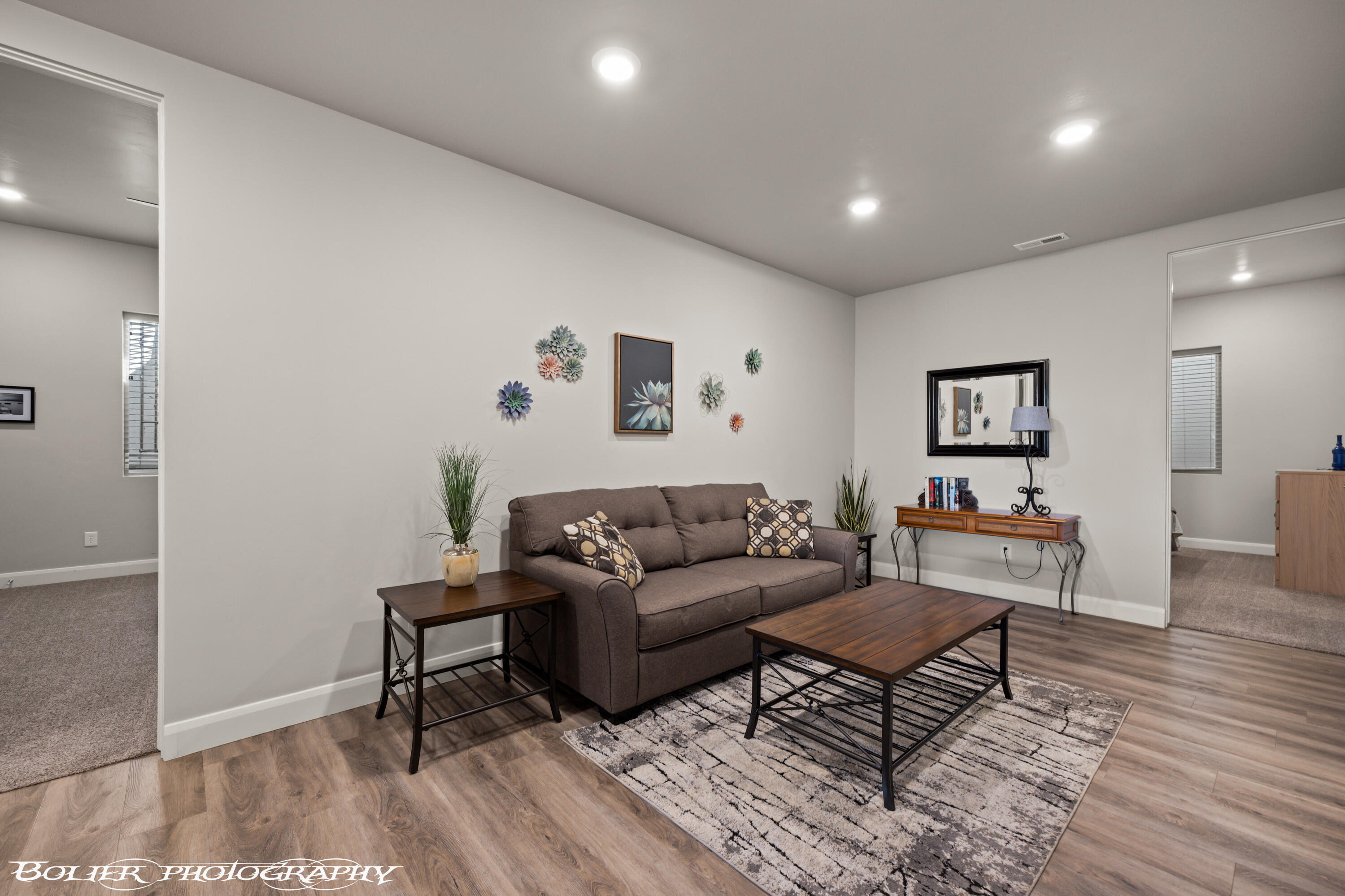 SOUTHGATE VIEWS - Residential