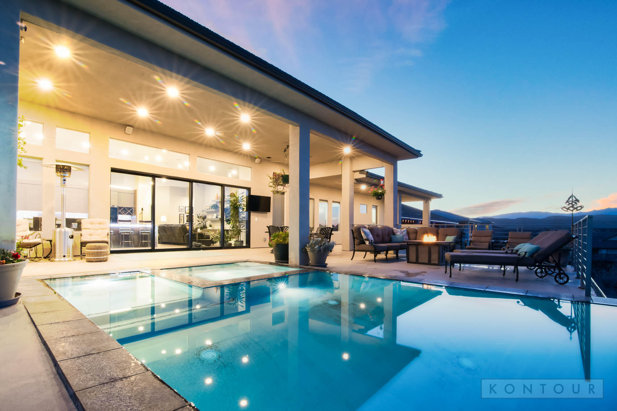 SOUTHGATE VIEWS - Residential