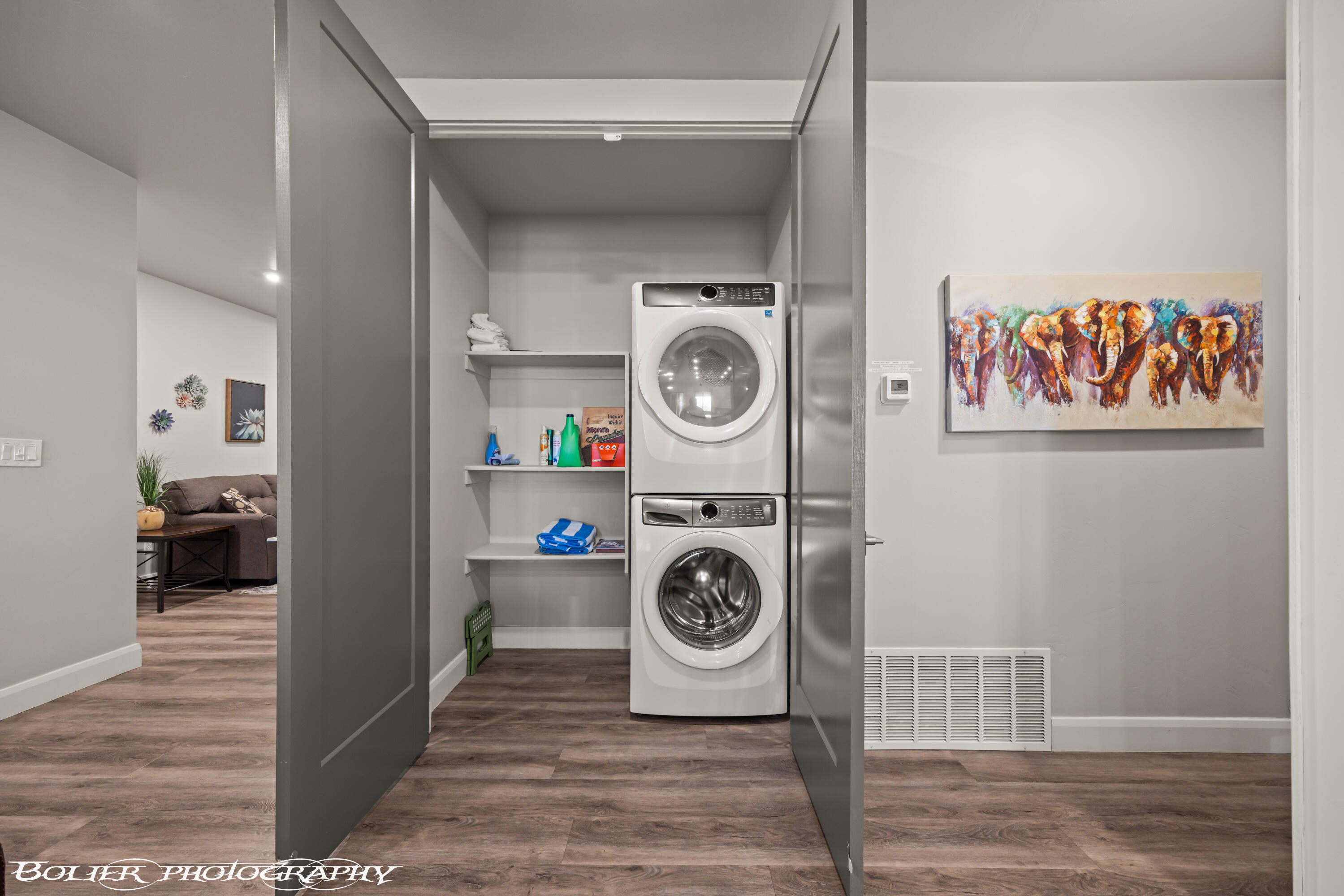 SOUTHGATE VIEWS - Residential