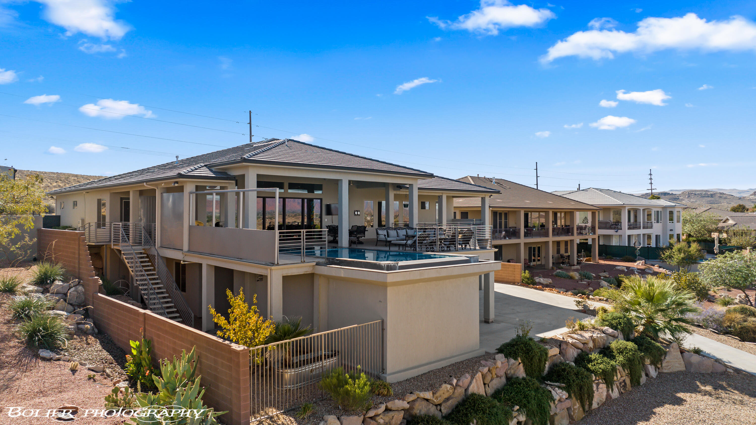 SOUTHGATE VIEWS - Residential