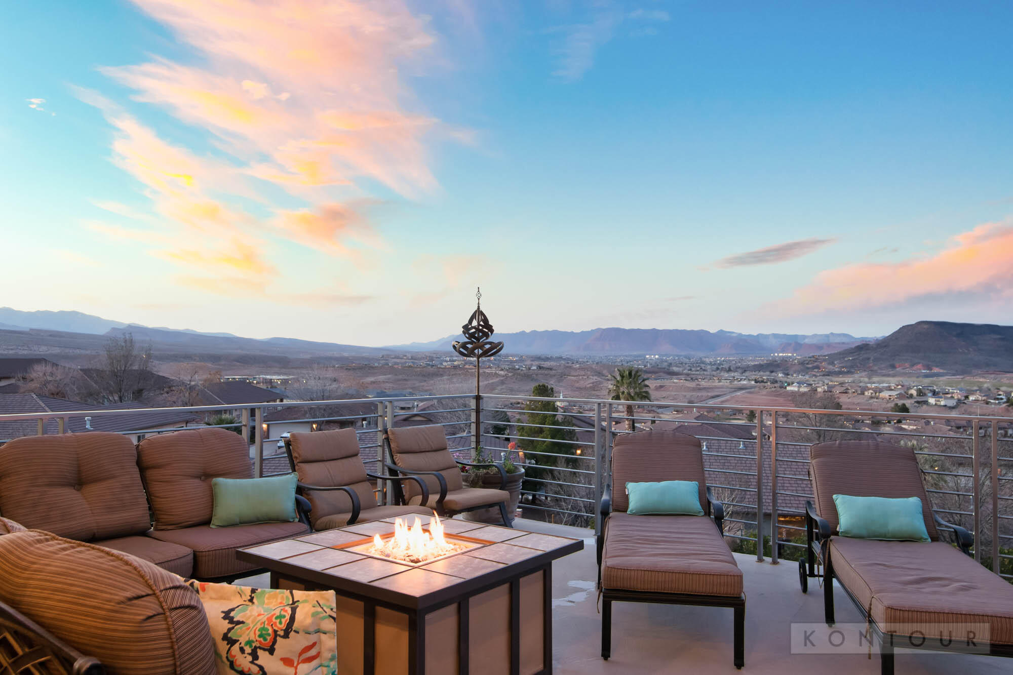 SOUTHGATE VIEWS - Residential