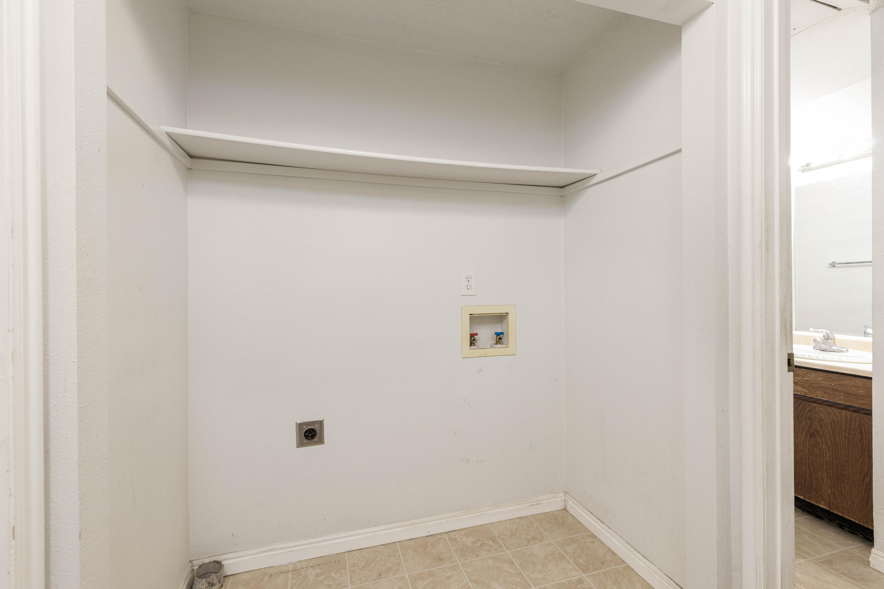 SPRINGTREE GARDENS CONDOS - Residential