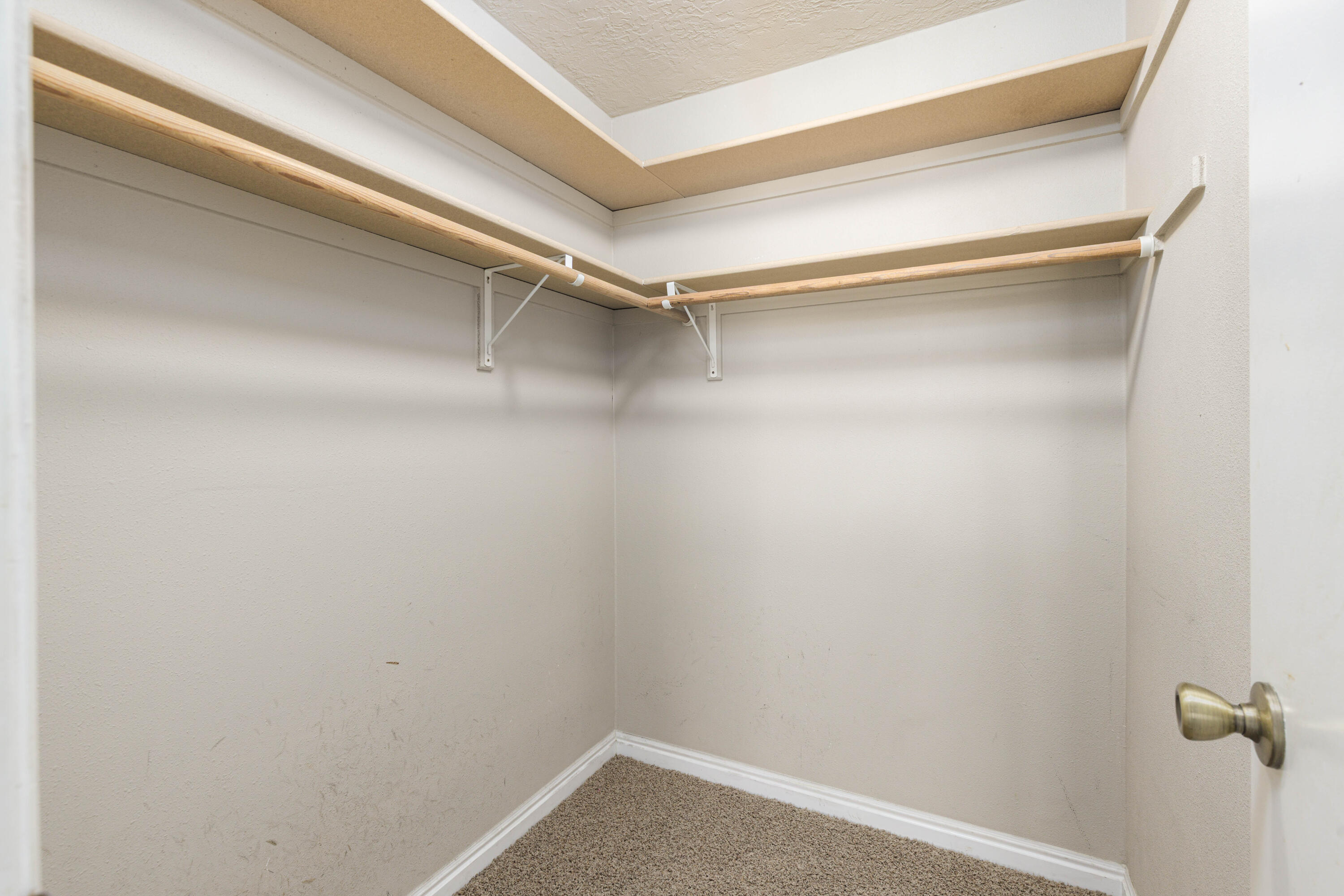 SPRINGTREE GARDENS CONDOS - Residential