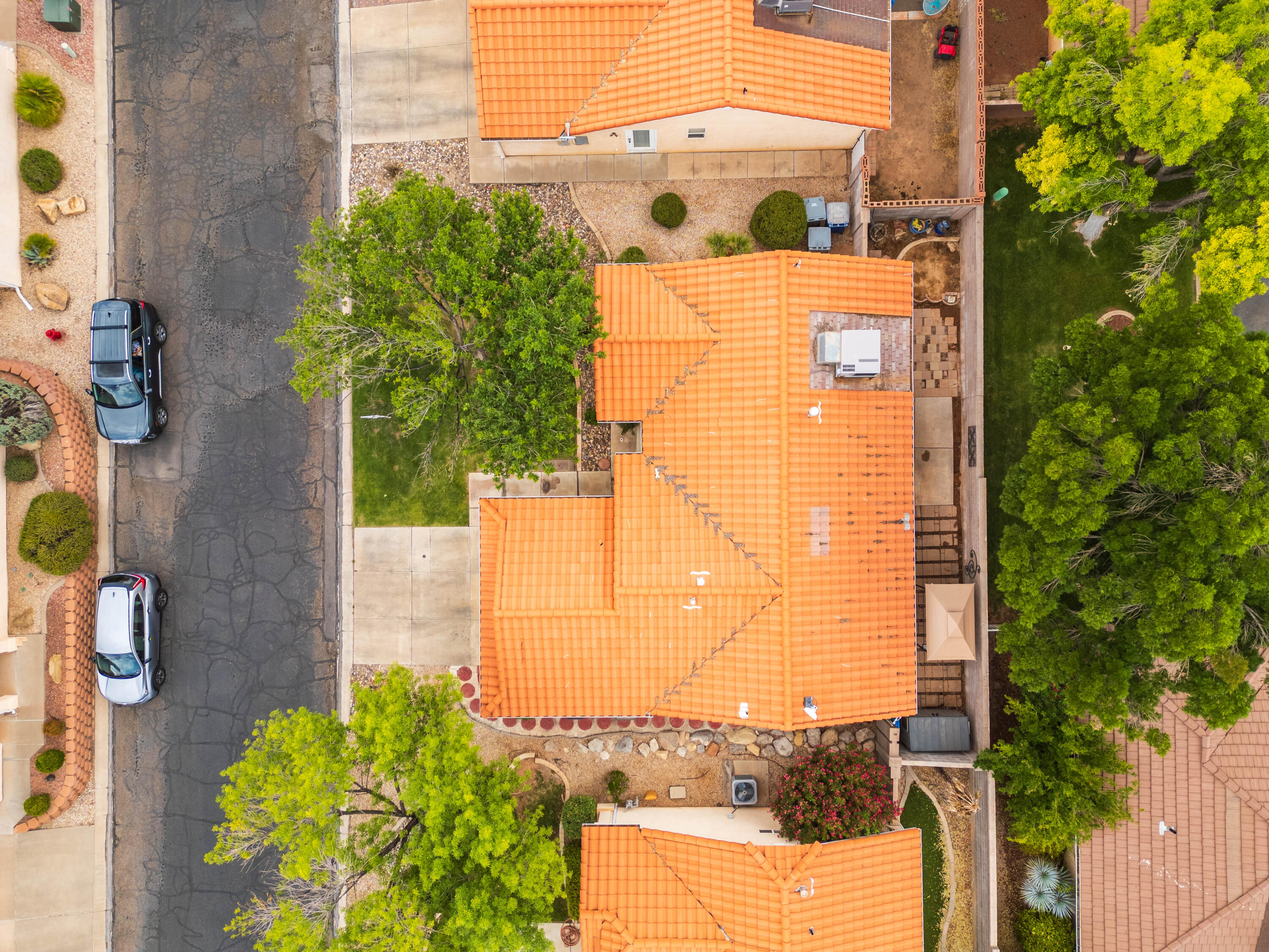 RIVER BREEZE TOWNHOMES - Residential