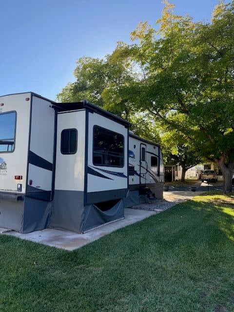 Tiny photo for 1150 W Red Hills Parkway #37, Washington, UT 84780 (MLS # 26-276940)