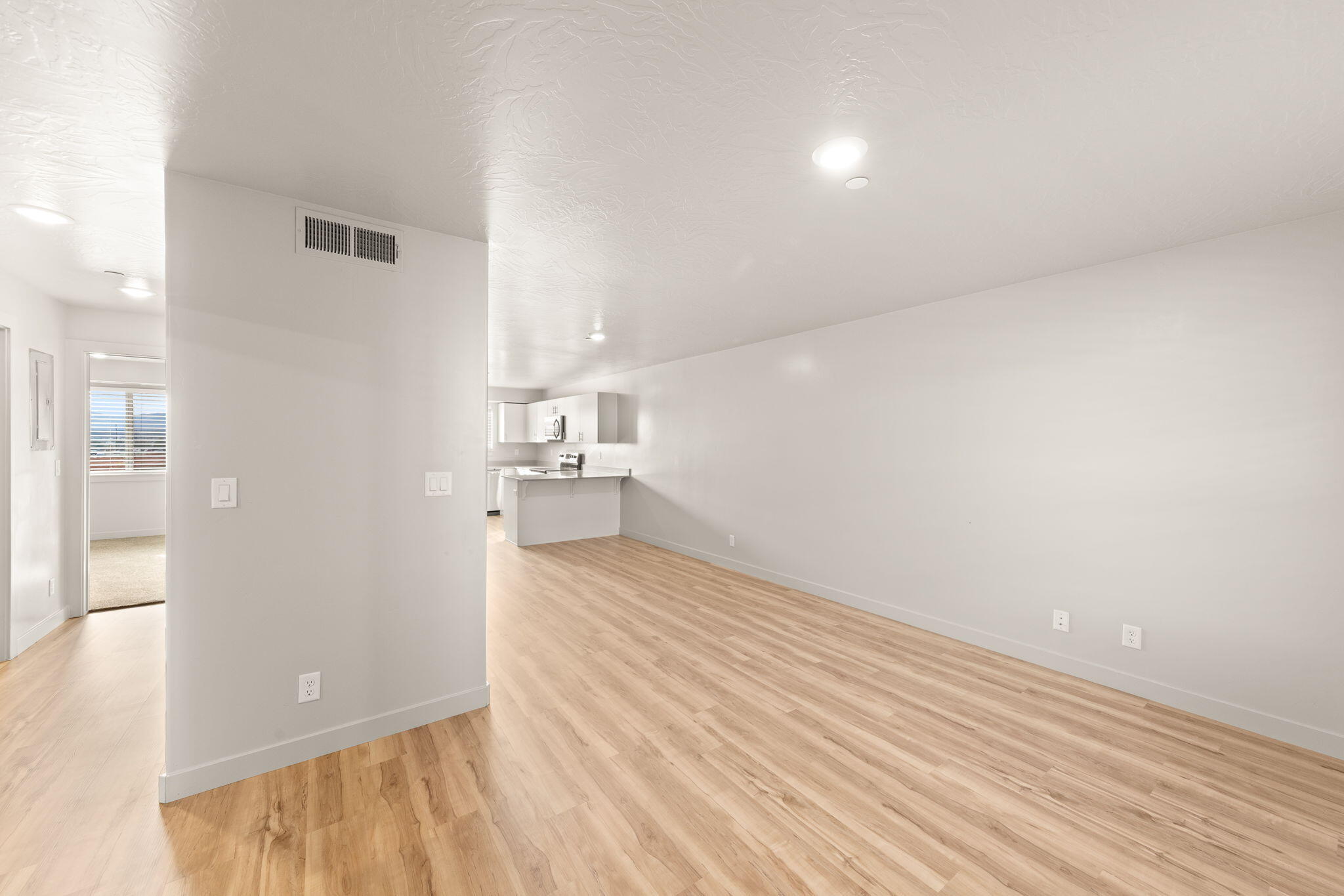 RED VISTA CONDO - Residential