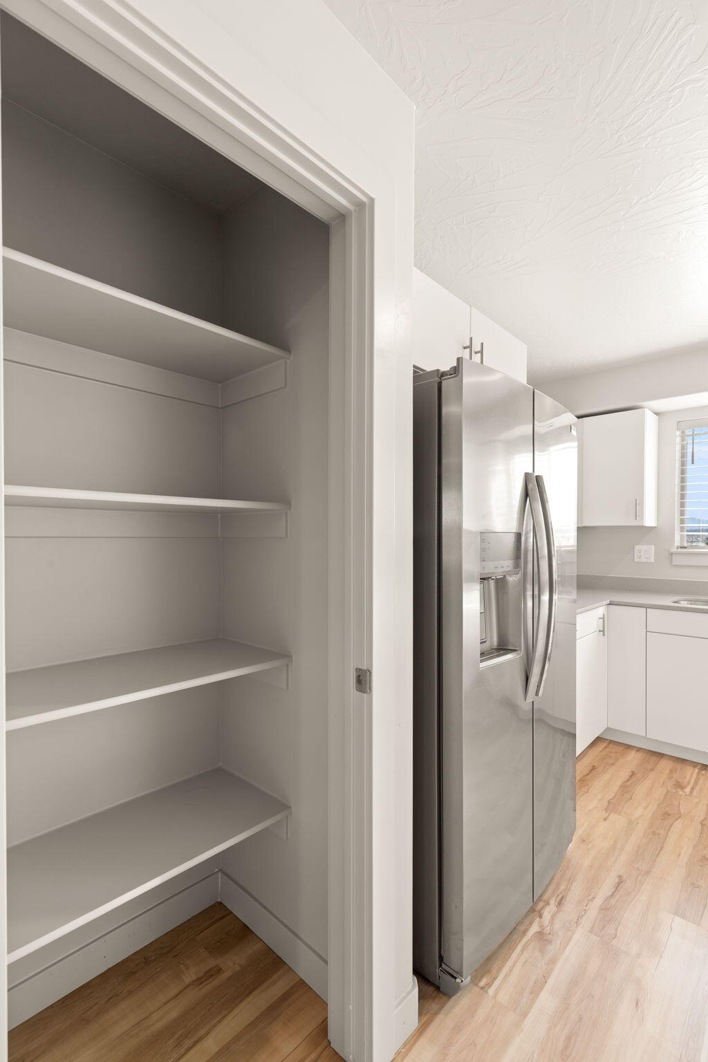 RED VISTA CONDO - Residential