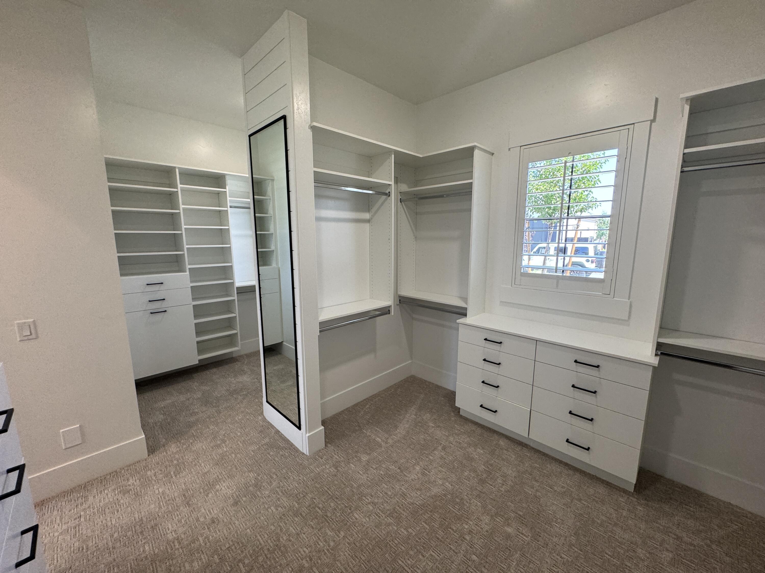 MOORLAND PARK - Residential