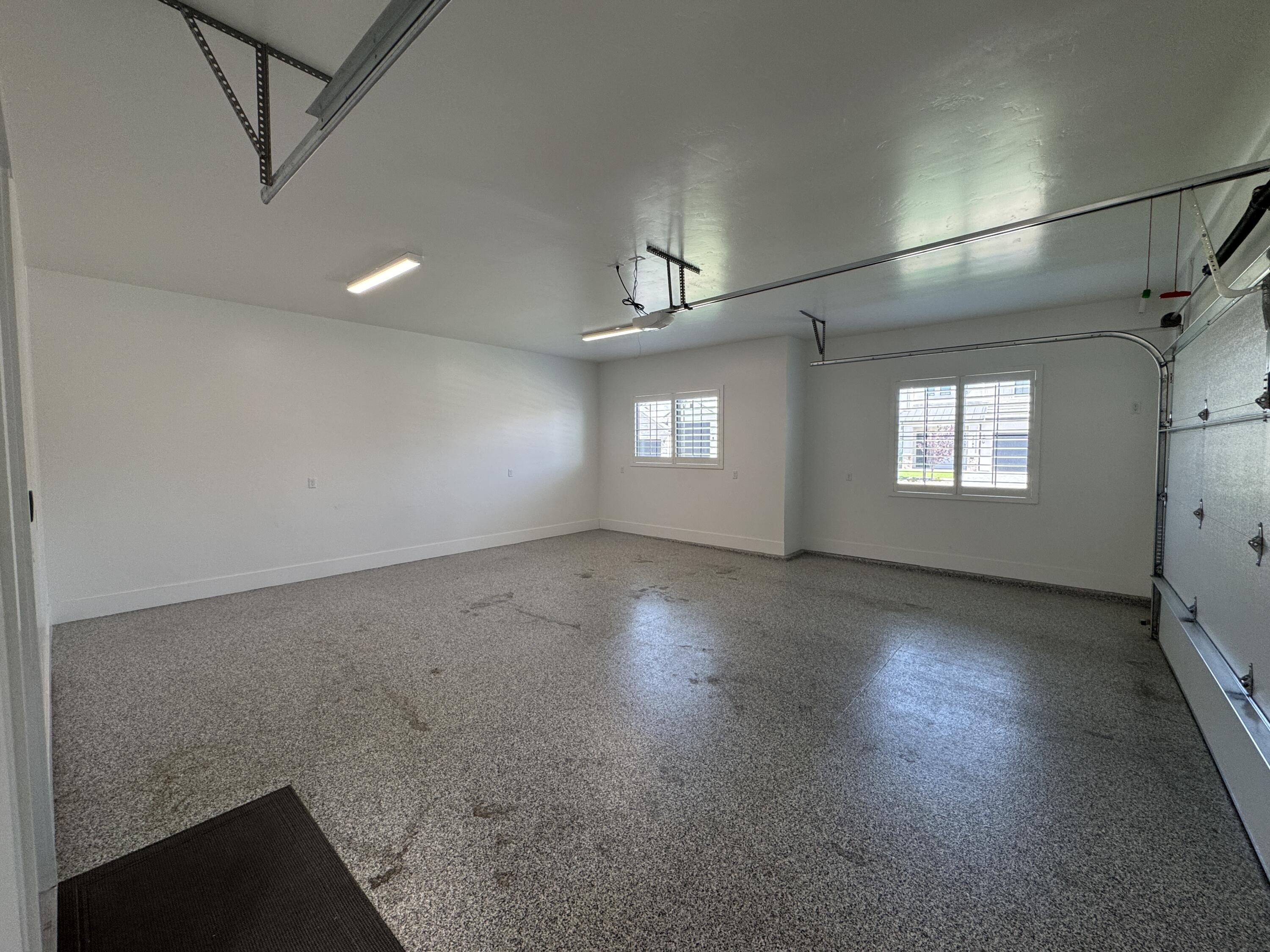 MOORLAND PARK - Residential
