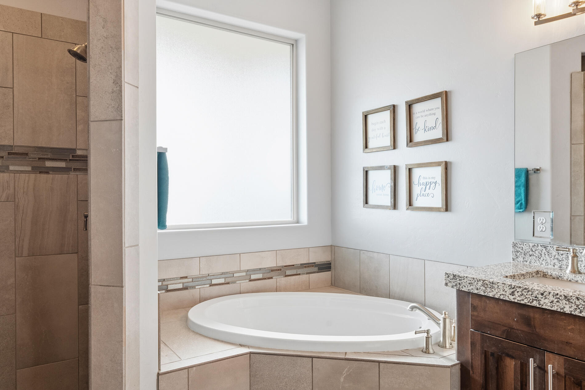 CASTLE ROCK - Residential