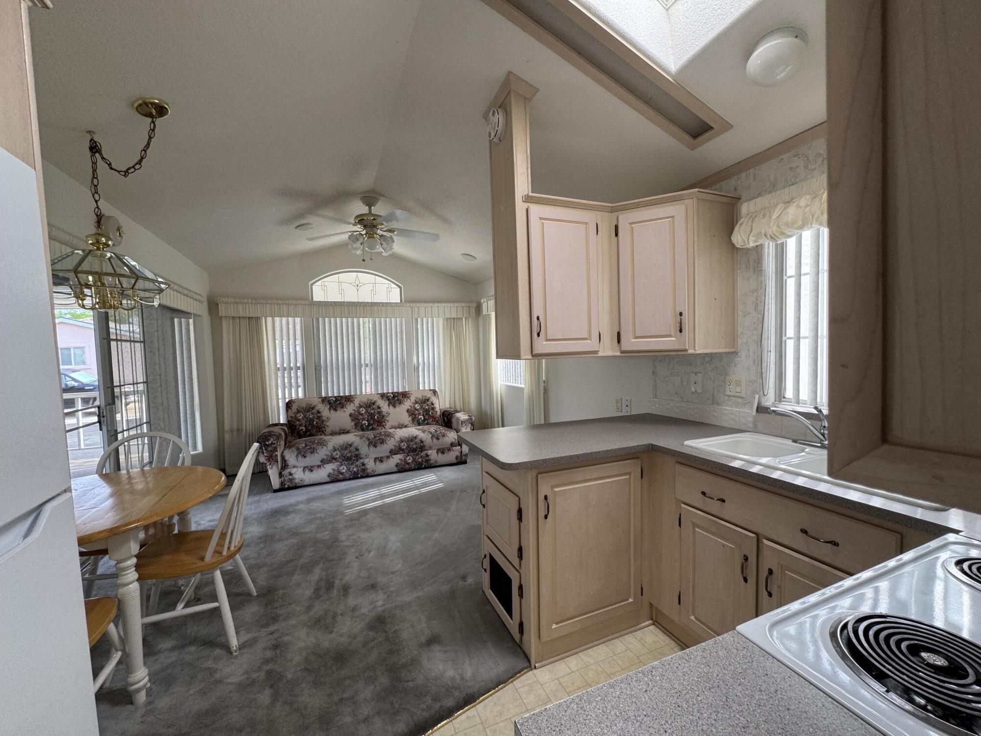 HARRISBURG LAKESIDE ESTATES - Residential