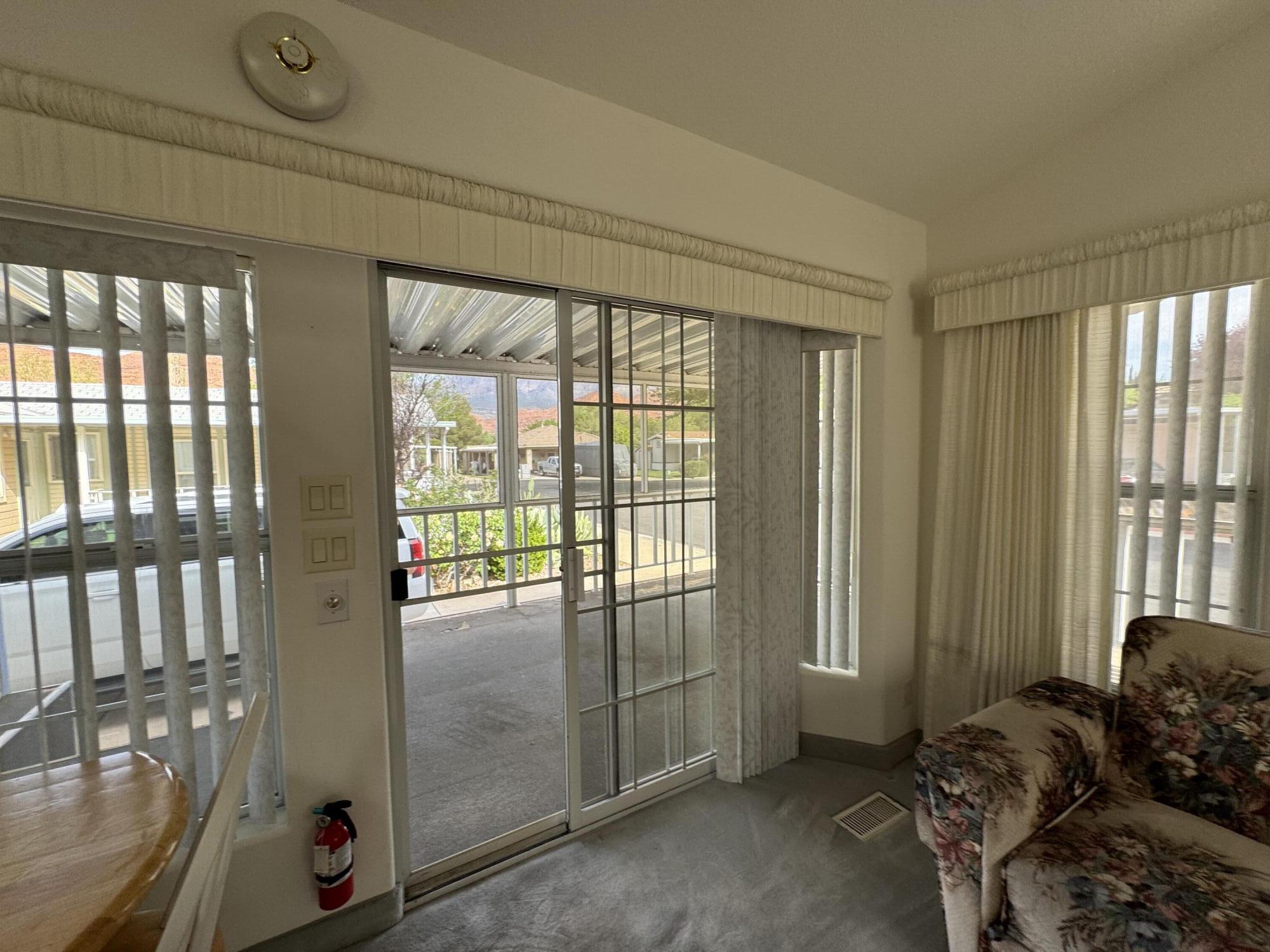 HARRISBURG LAKESIDE ESTATES - Residential