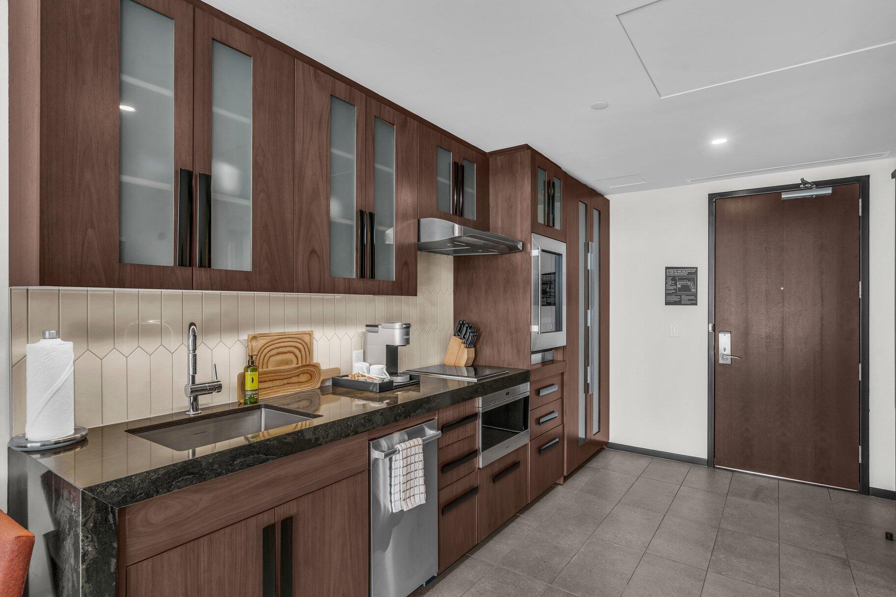 BLACK DESERT RESORT - Residential